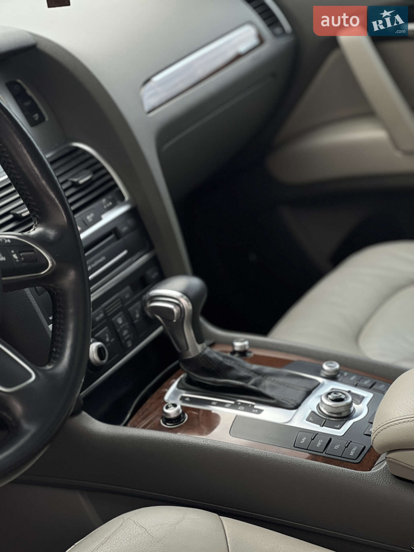 Audi Q7 2013 VIN WA1LGAFE3DD013657 фото оголошення 9 з 23