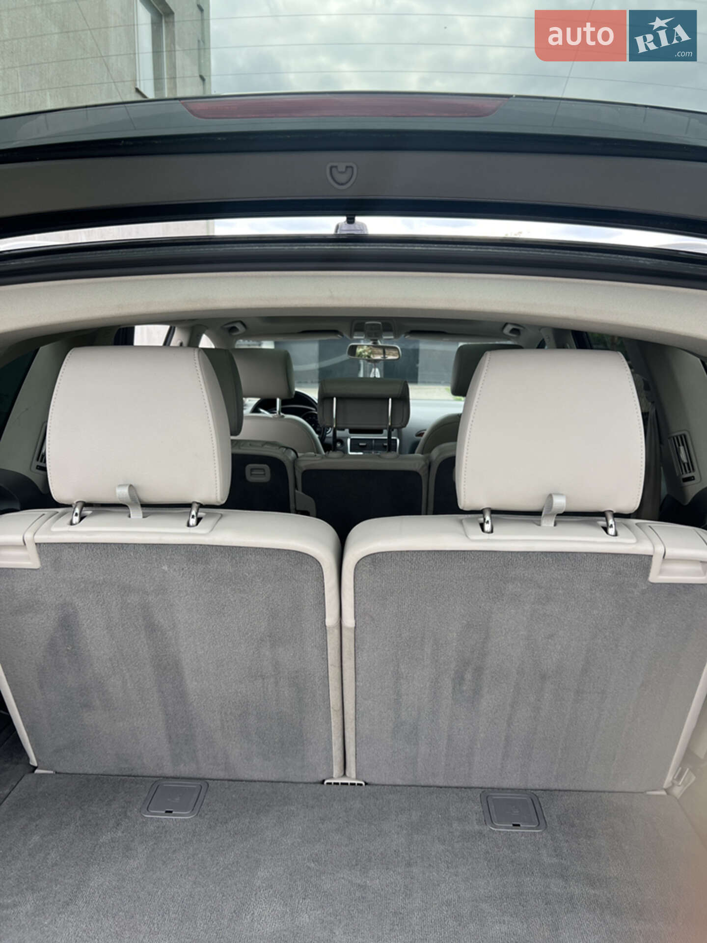 Audi Q7 2013 VIN WA1LGAFE3DD013657 фото оголошення 20 з 23