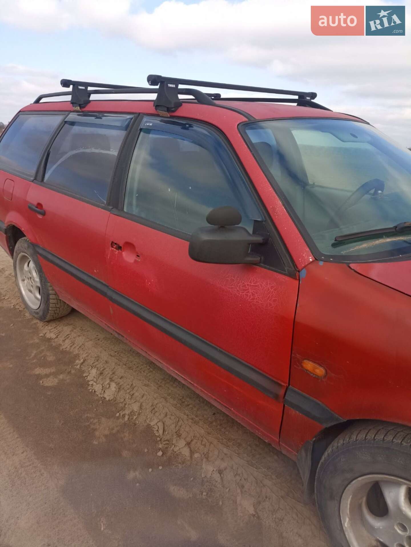 Volkswagen Passat 1994 VIN WVWZZZ3AZRE186436 фото оголошення 2 з 9