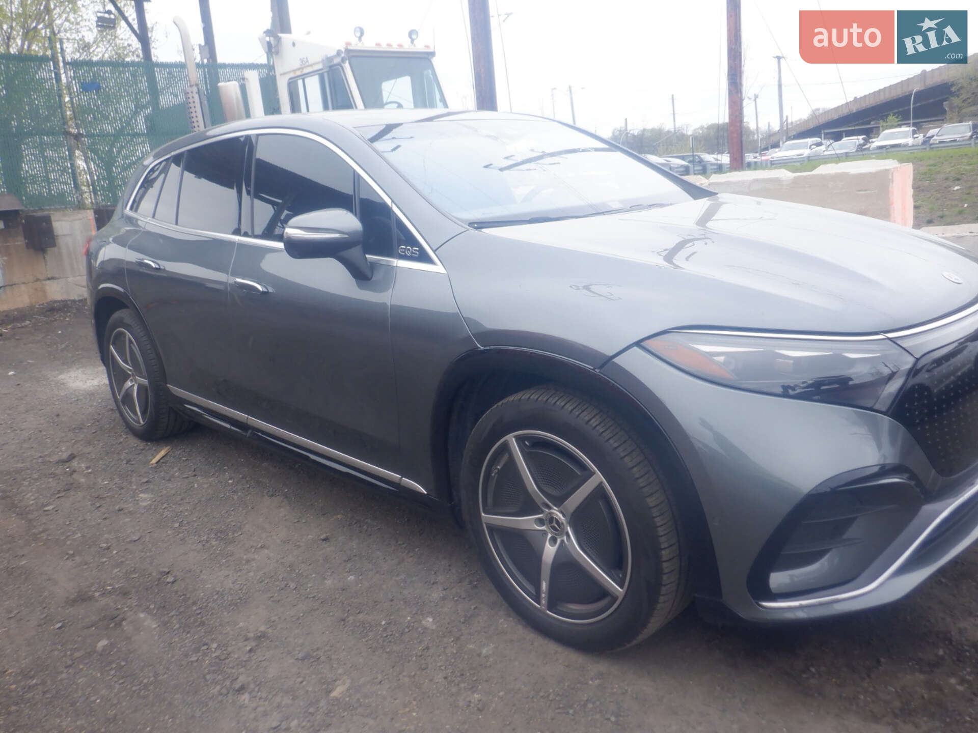 Mercedes-Benz EQS SUV 2023 VIN 4JGDM4EB6PA014752 фото оголошення 24 з 39
