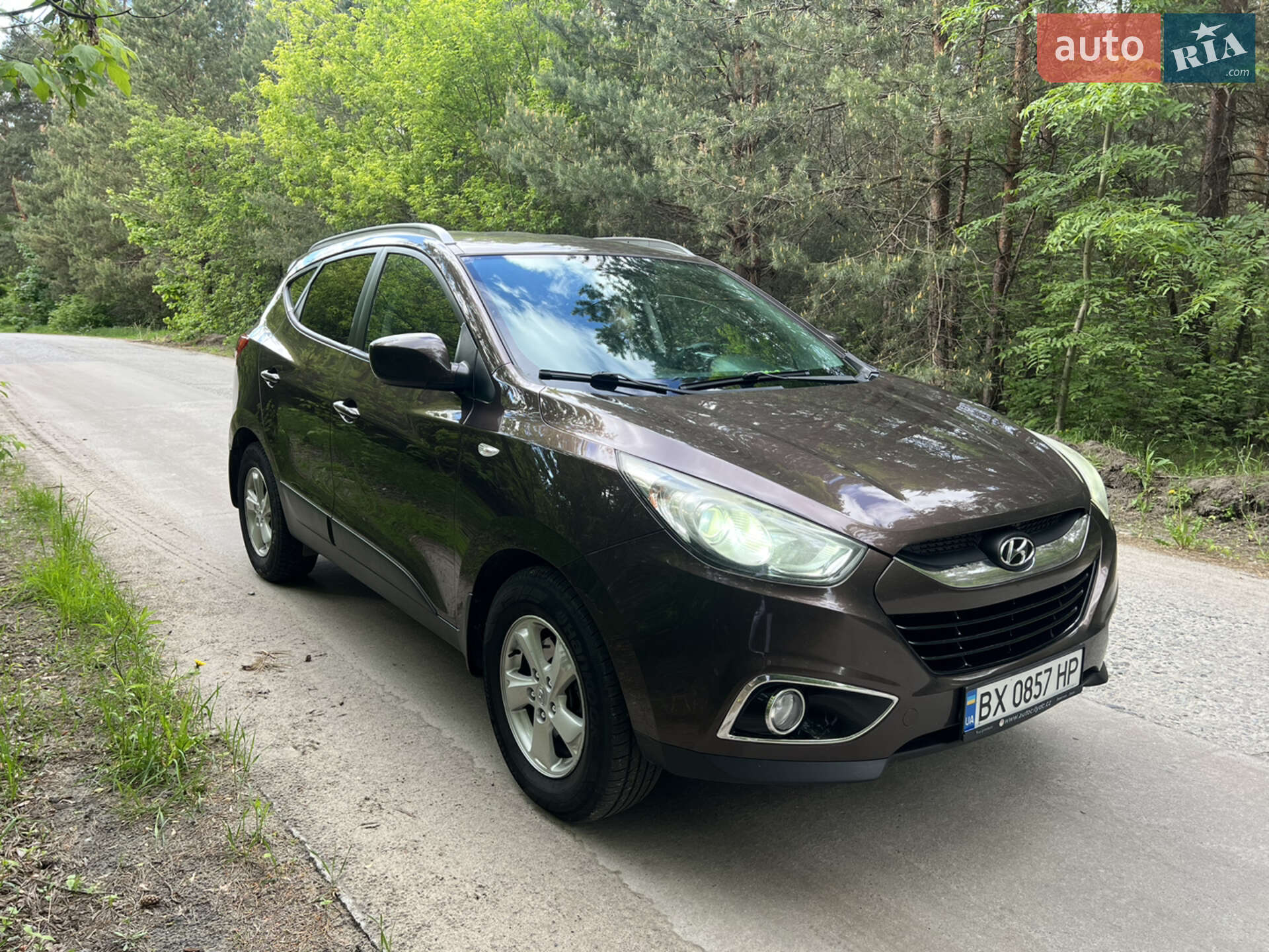 Hyundai ix35 2011 VIN U5YZU81UABL087466 фото оголошення 2 з 10