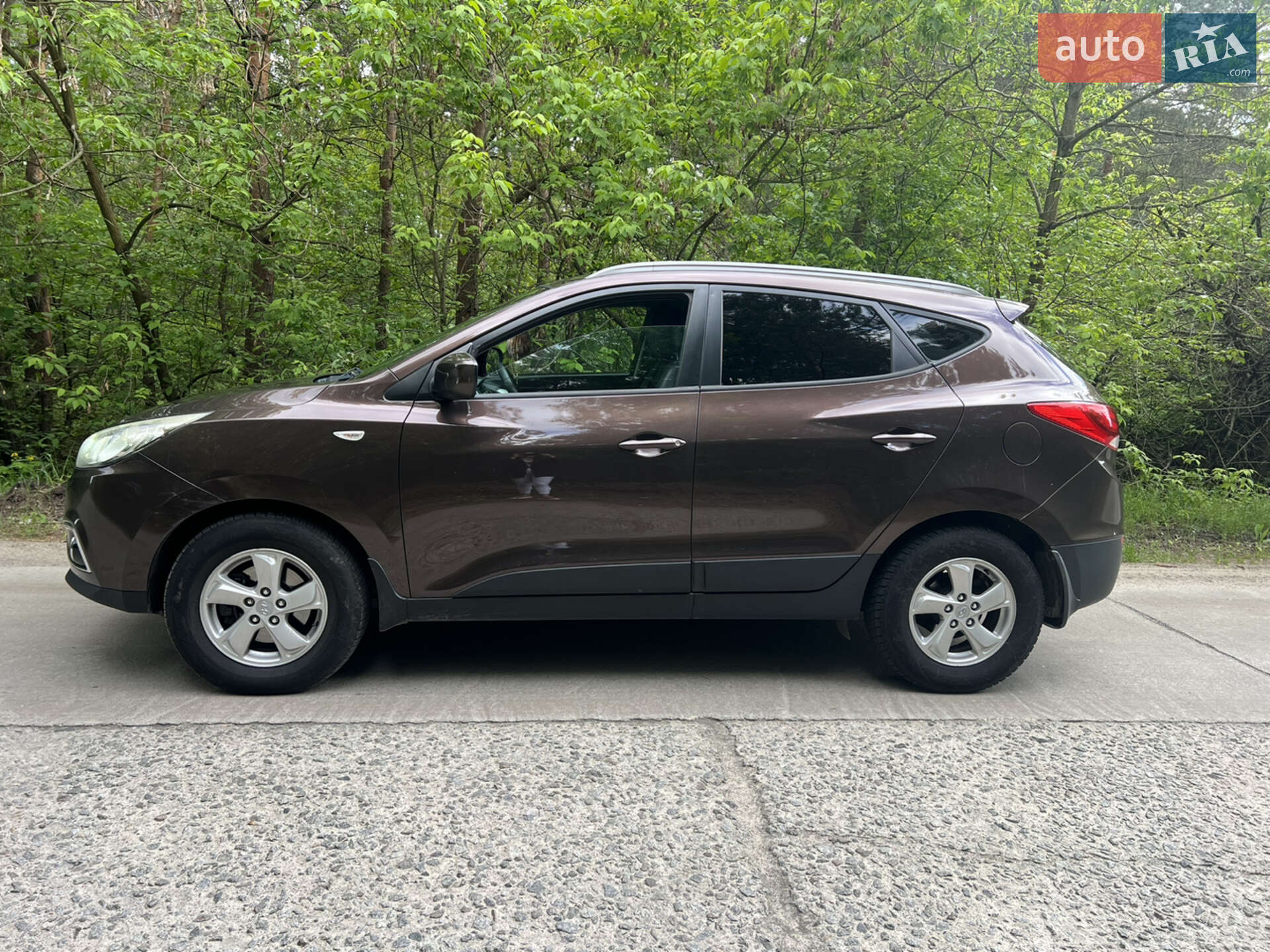 Hyundai ix35 2011 VIN U5YZU81UABL087466 фото оголошення 8 з 10
