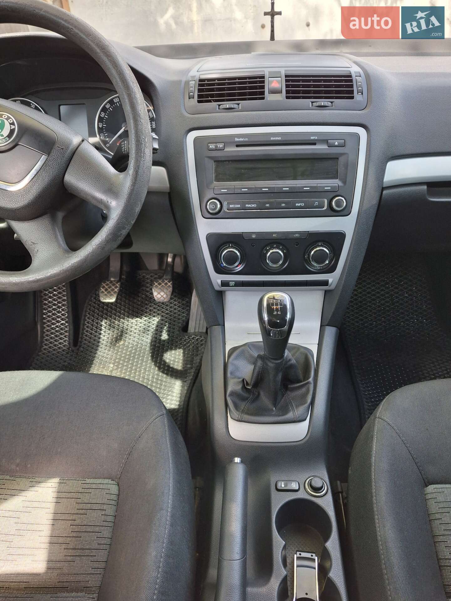 Skoda Octavia 2012 VIN TMBCA41ZXDB150044 фото оголошення 6 з 8