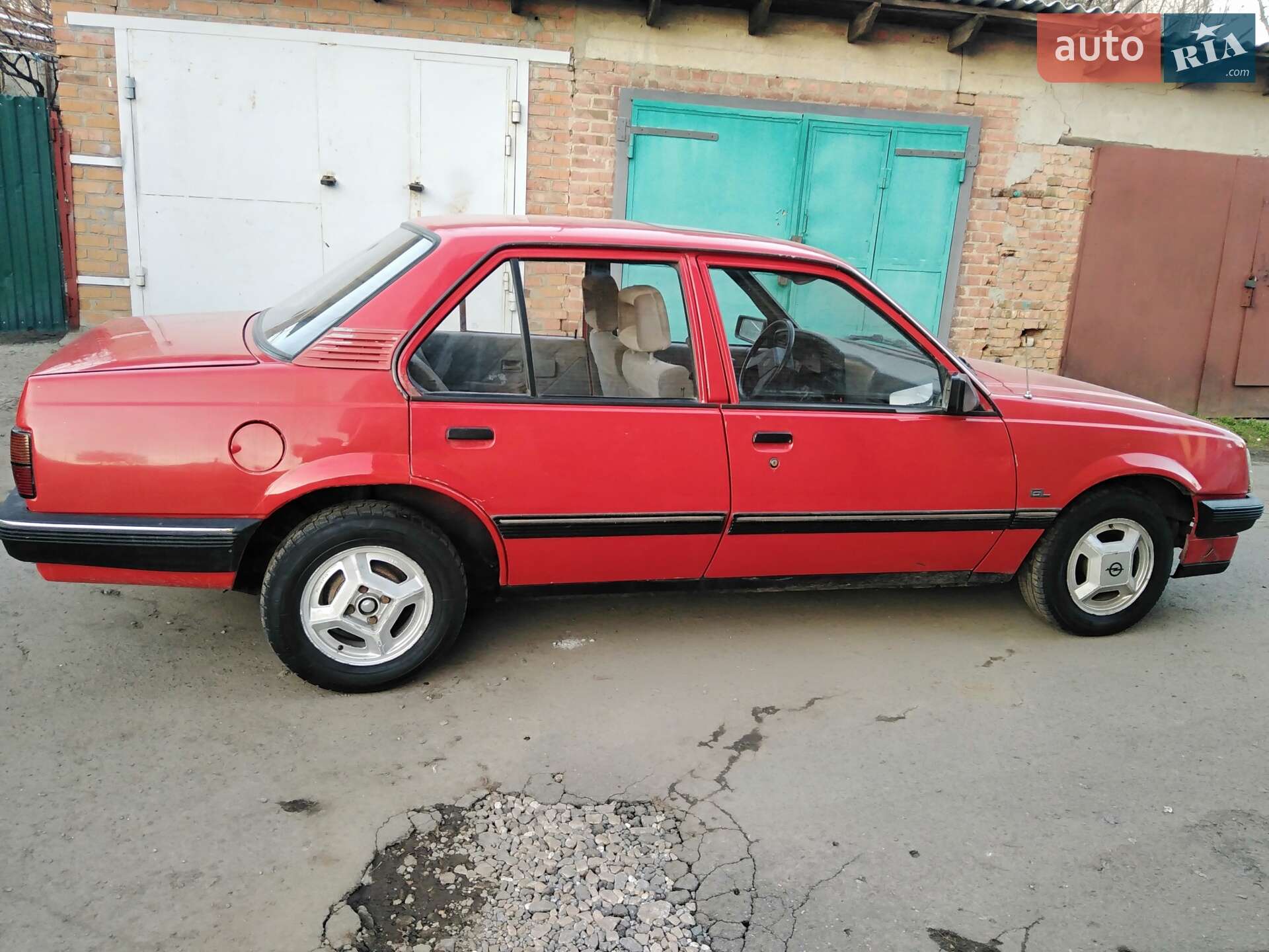 Opel Ascona 1986 VIN W0L000087N1034647 фото оголошення 3 з 10