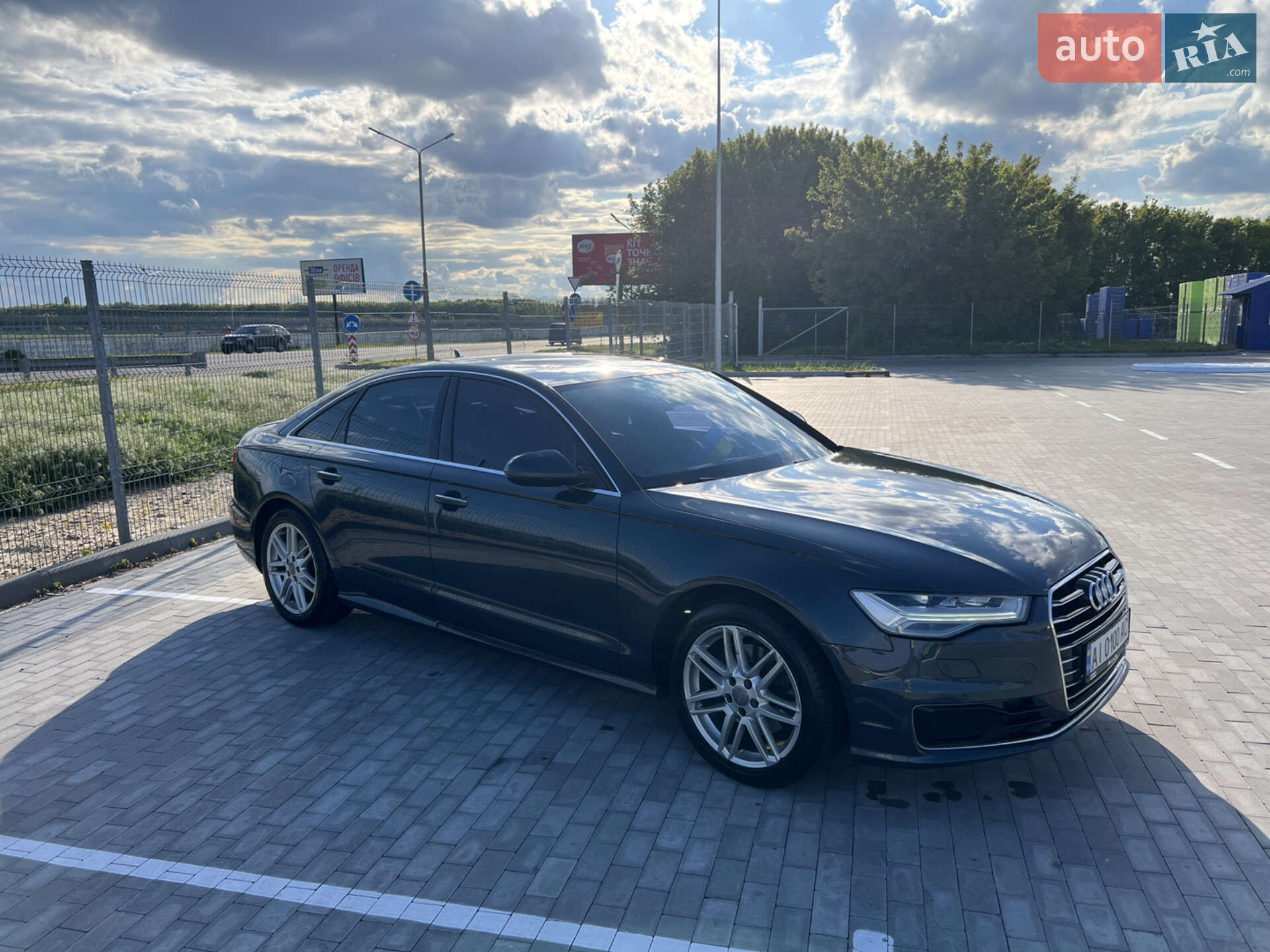 Audi A6 2015 VIN WAUZZZ4G2GN010287 фото оголошення 10 з 55