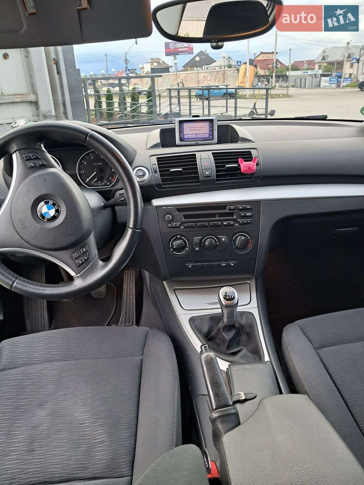 BMW 1 Series 2010 VIN WBAUH31040E523757 фото оголошення 2 з 7