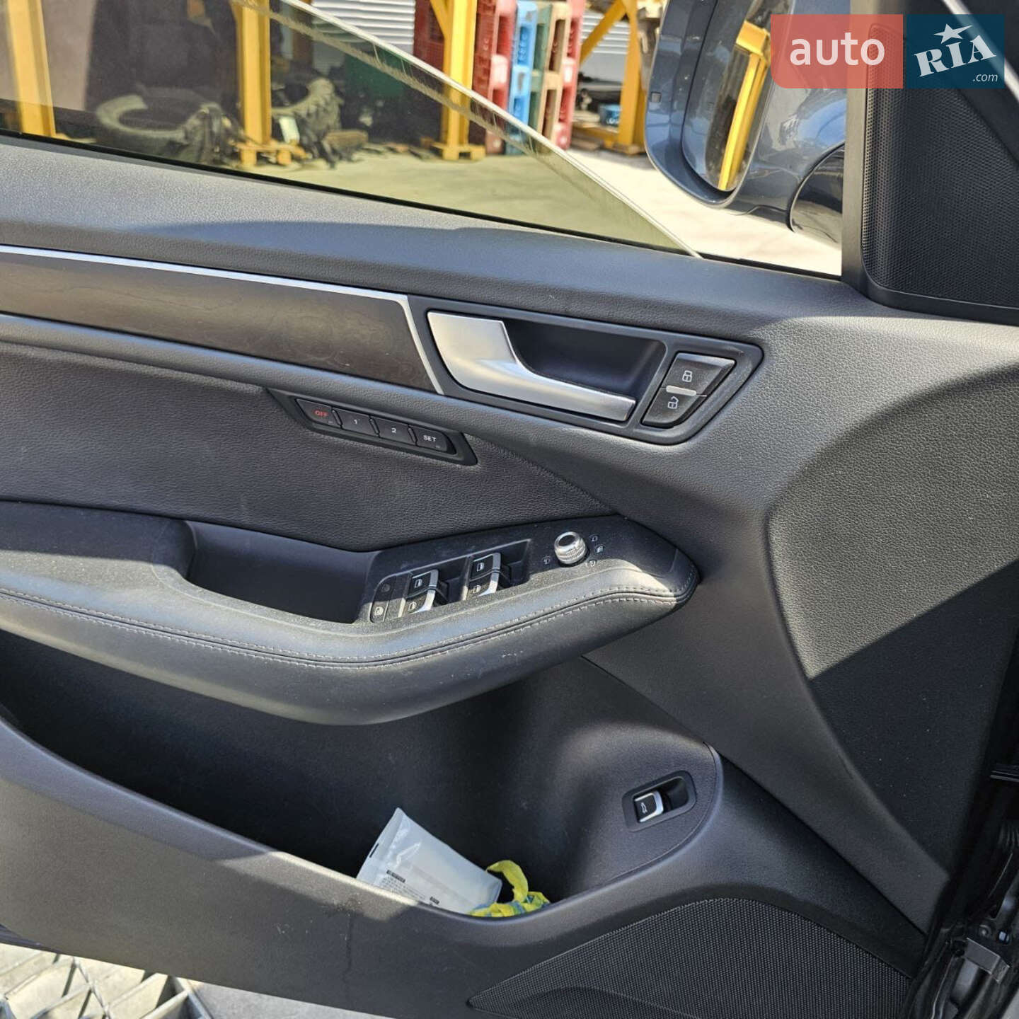 Audi Q5 2015 VIN WAUZZZ8R5GA006513 фото оголошення 12 з 14