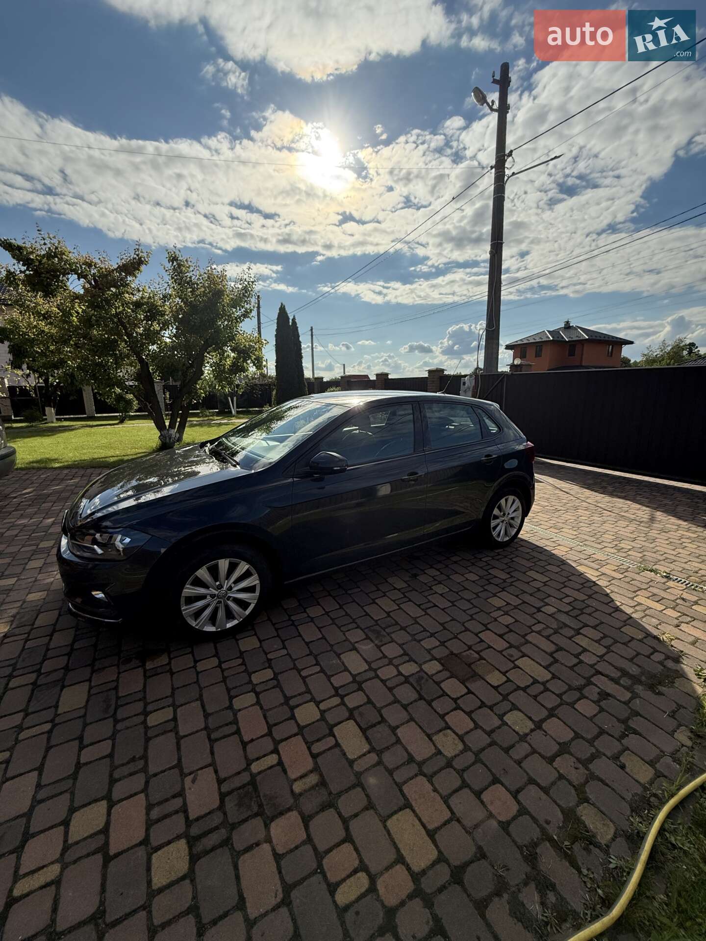 Volkswagen Polo 2018 VIN WVWZZZAWZKY034951 фото оголошення 3 з 10