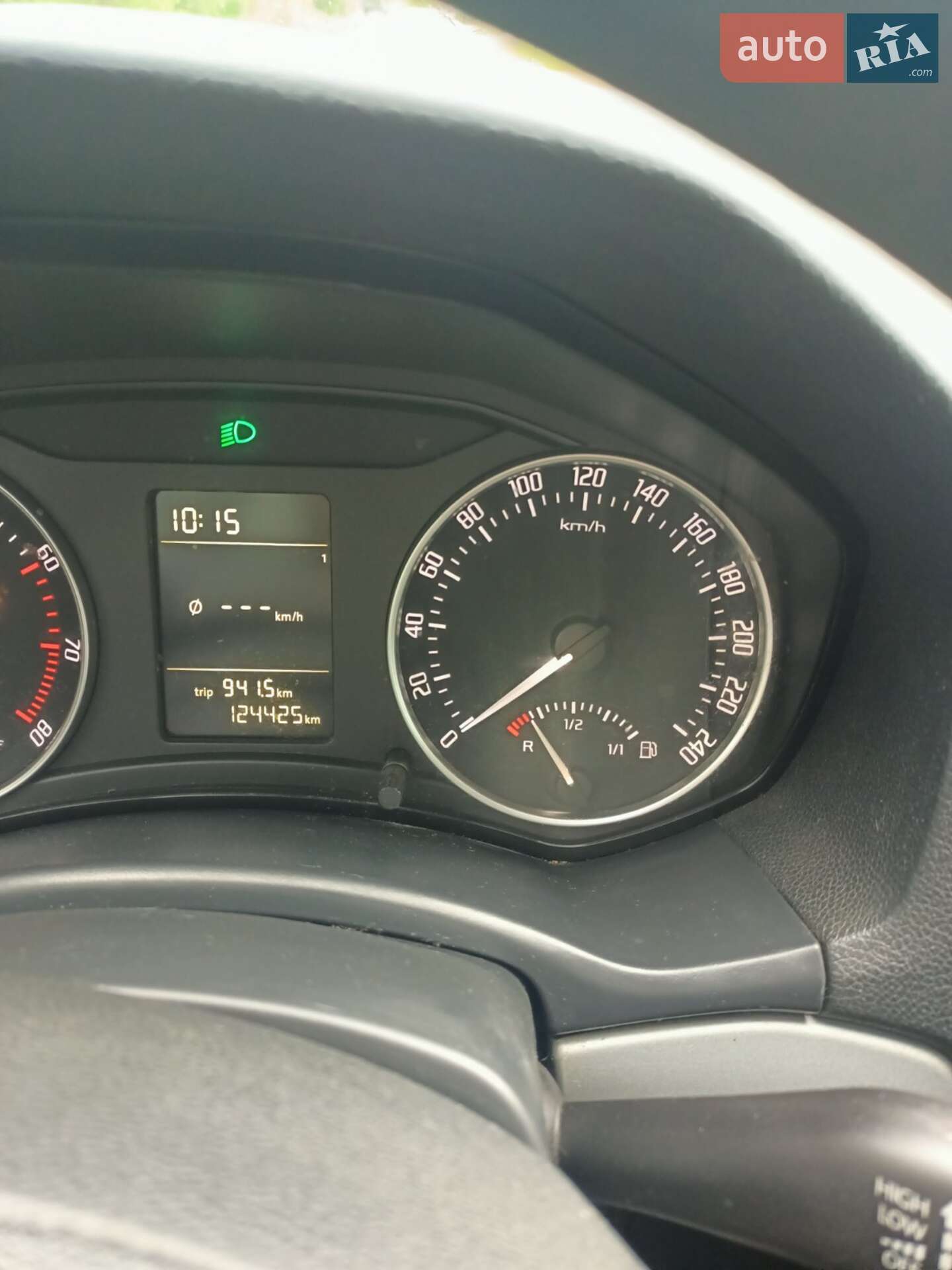 Skoda Octavia 2012 VIN TMBCA41ZXDB150044 фото оголошення 2 з 10