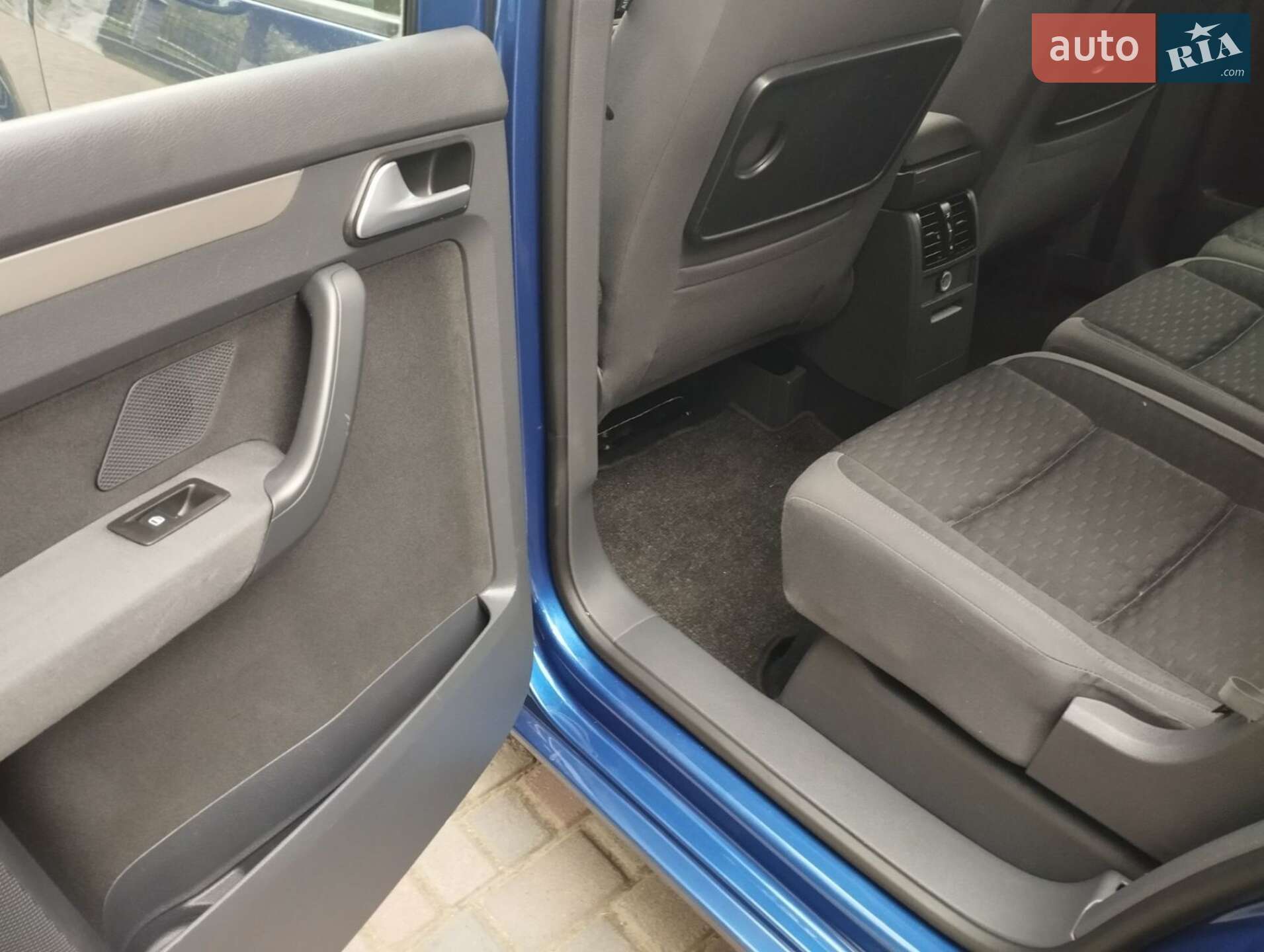 Volkswagen Touran 2009 VIN WVGZZZ1TZAW013745 фото оголошення 8 з 15