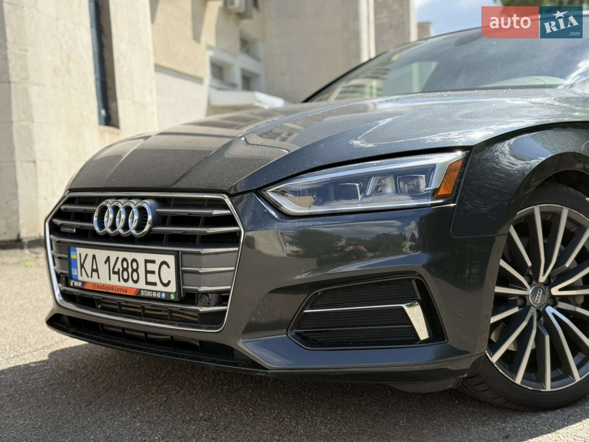 Audi A5 2018 VIN WAUBNCF5XJA078731 фото оголошення 3 з 22