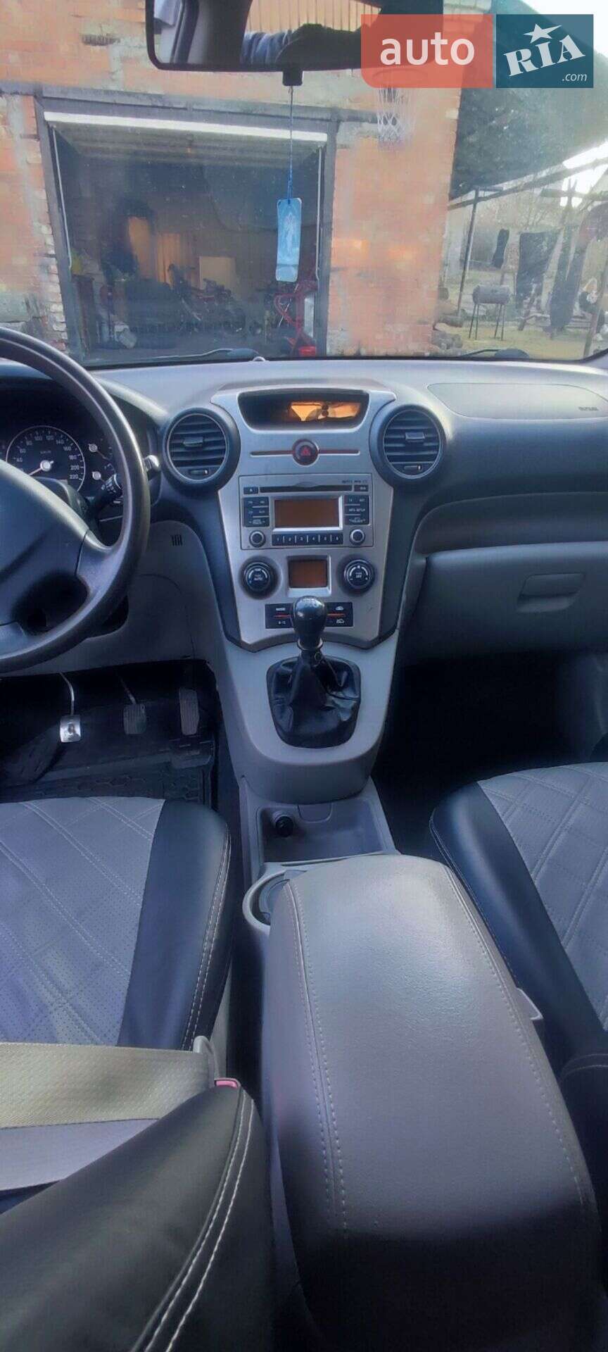 Kia Carens 2008 VIN Y6LFG52429L201001 фото оголошення 4 з 8