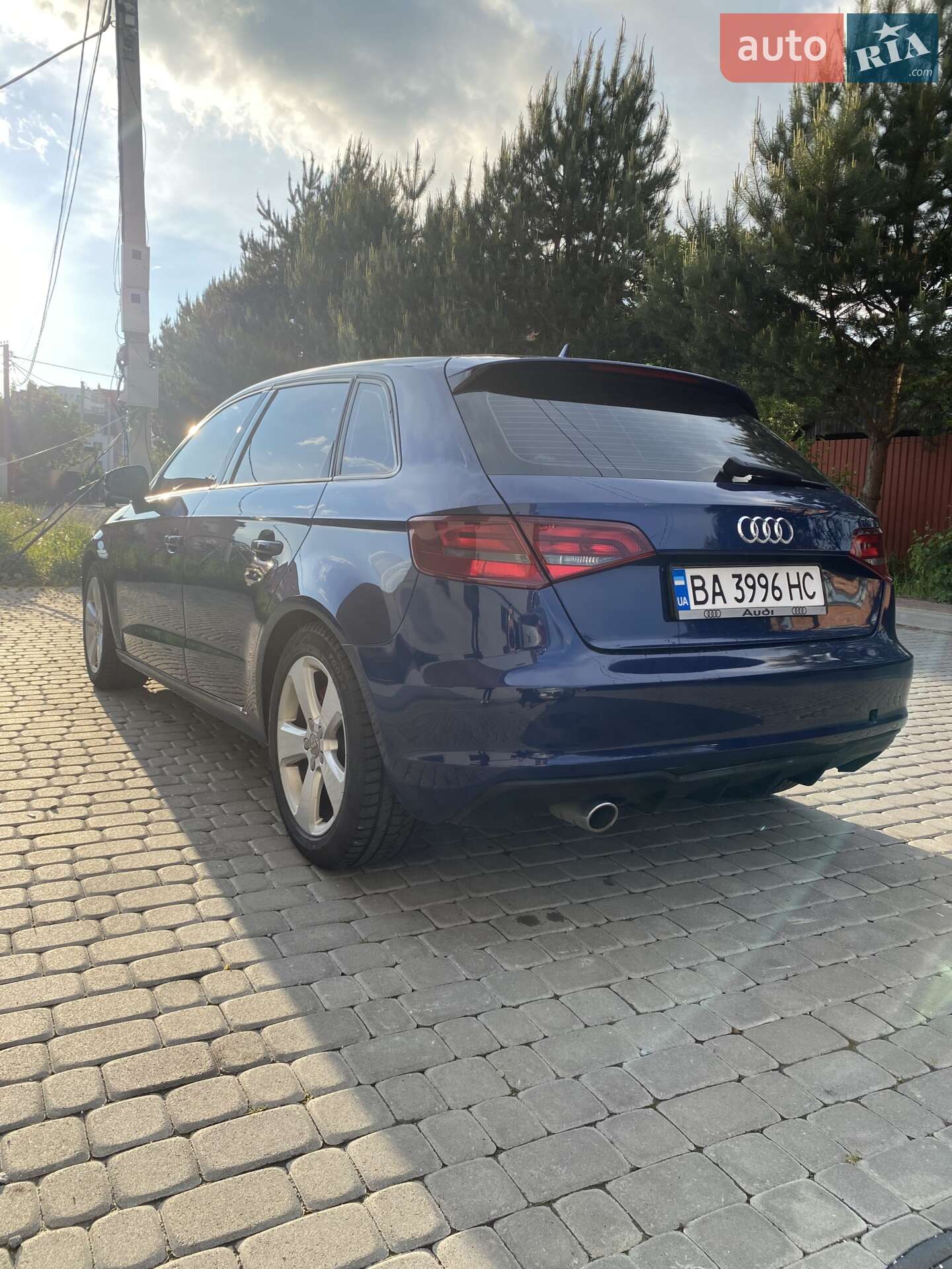 Audi A3 2016 VIN WAUZZZ8V4GA121892 фото оголошення 8 з 15