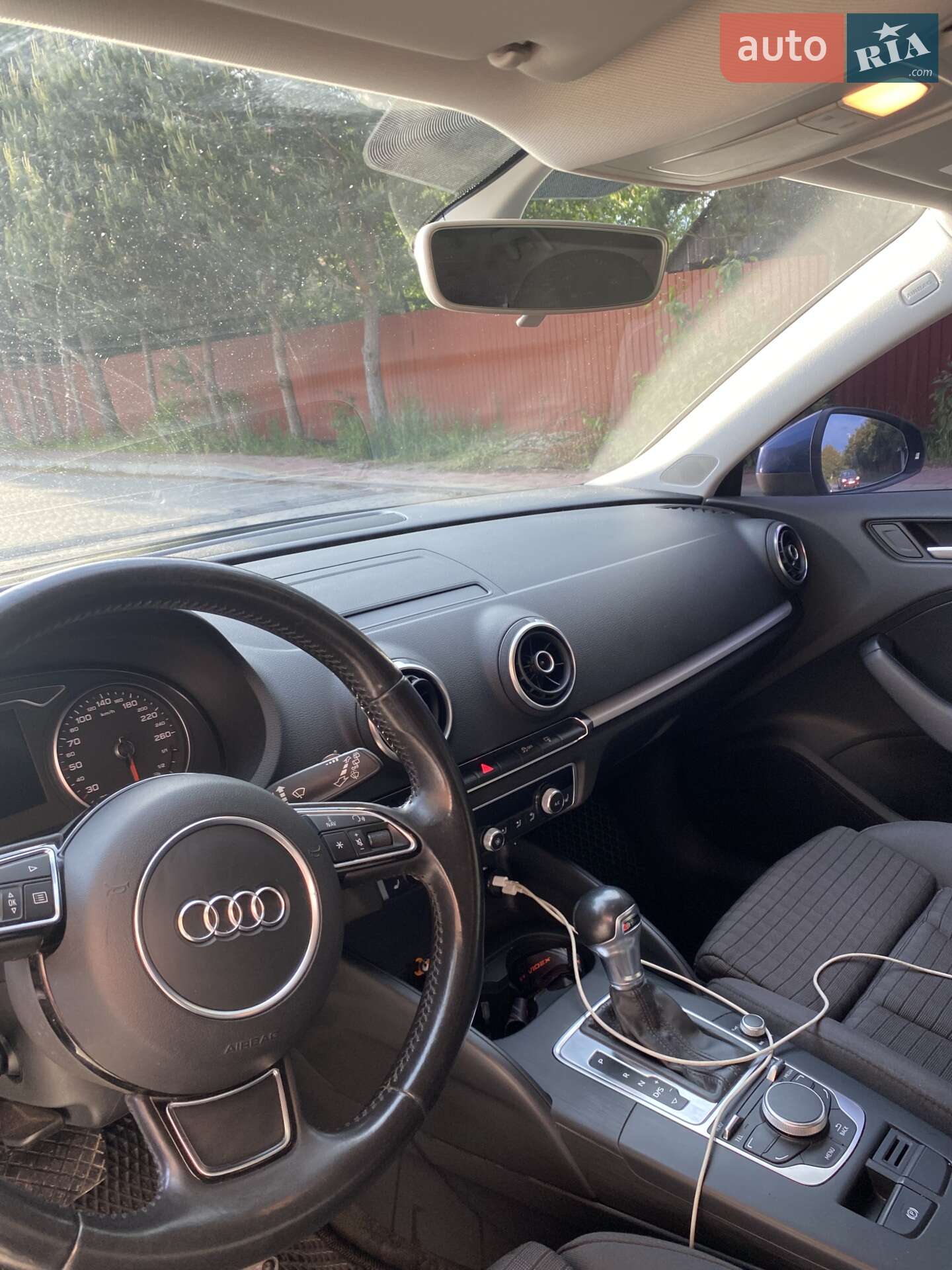 Audi A3 2016 VIN WAUZZZ8V4GA121892 фото оголошення 3 з 15