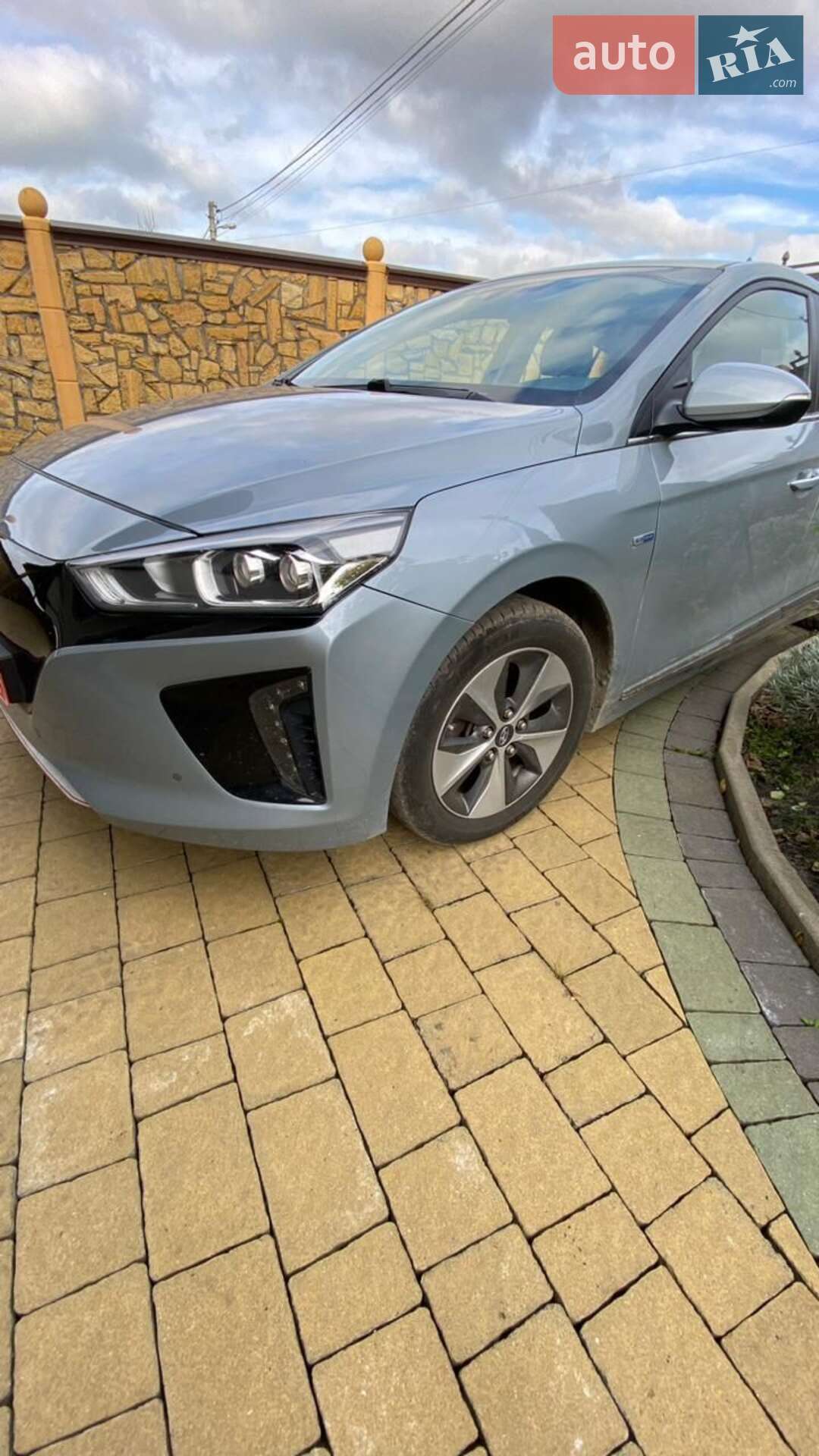 Hyundai Ioniq 2018 VIN KMHC851HFKU042173 фото оголошення 12 з 61