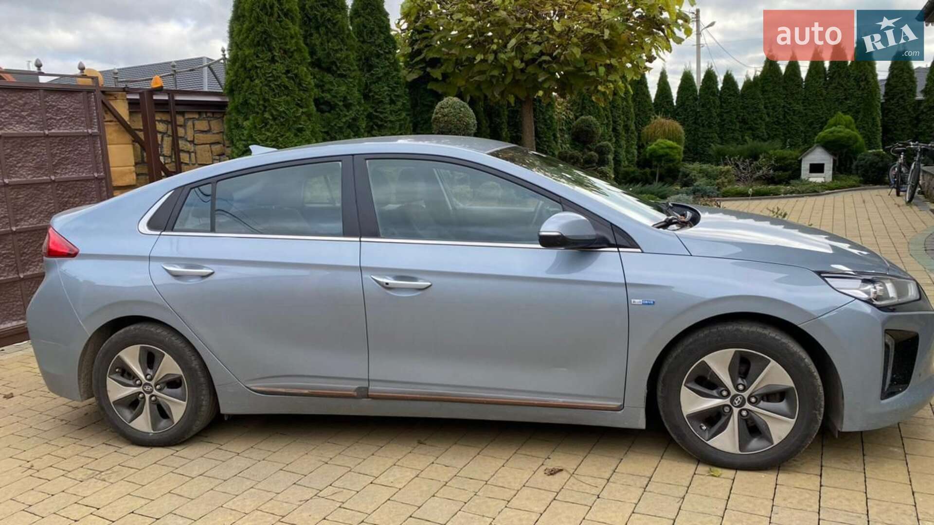 Hyundai Ioniq 2018 VIN KMHC851HFKU042173 фото оголошення 18 з 61