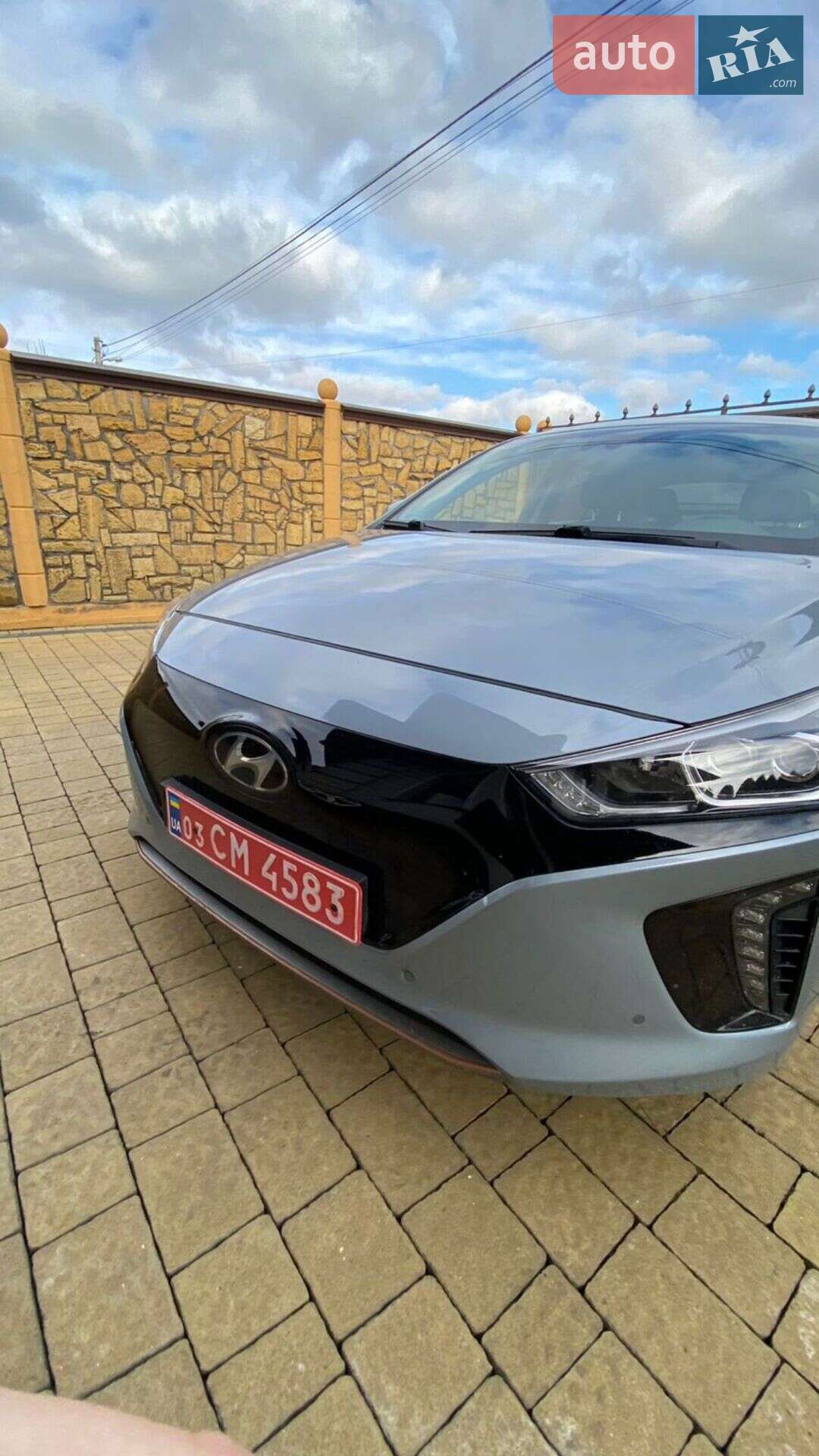 Hyundai Ioniq 2018 VIN KMHC851HFKU042173 фото оголошення 4 з 61