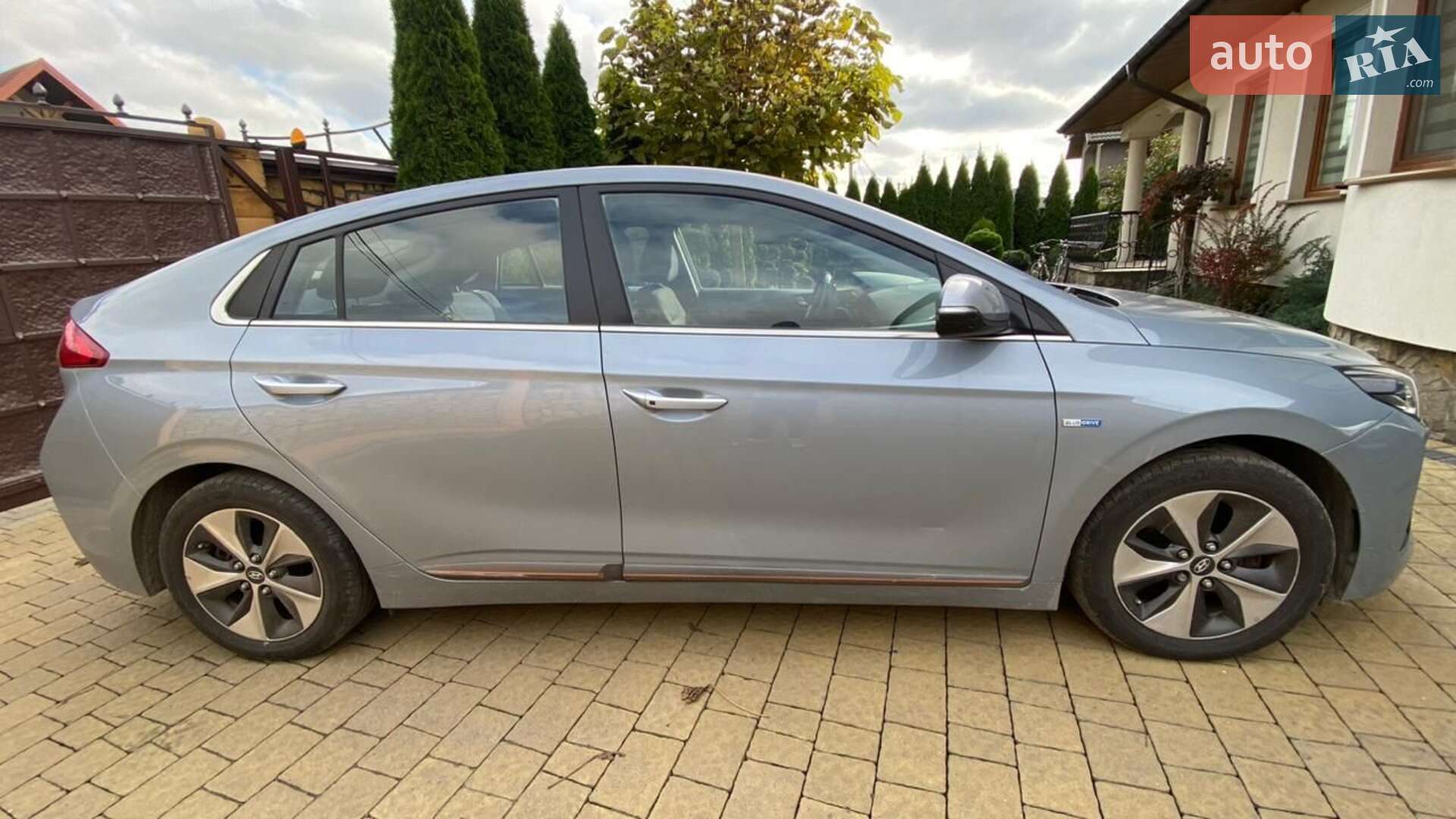 Hyundai Ioniq 2018 VIN KMHC851HFKU042173 фото оголошення 26 з 61