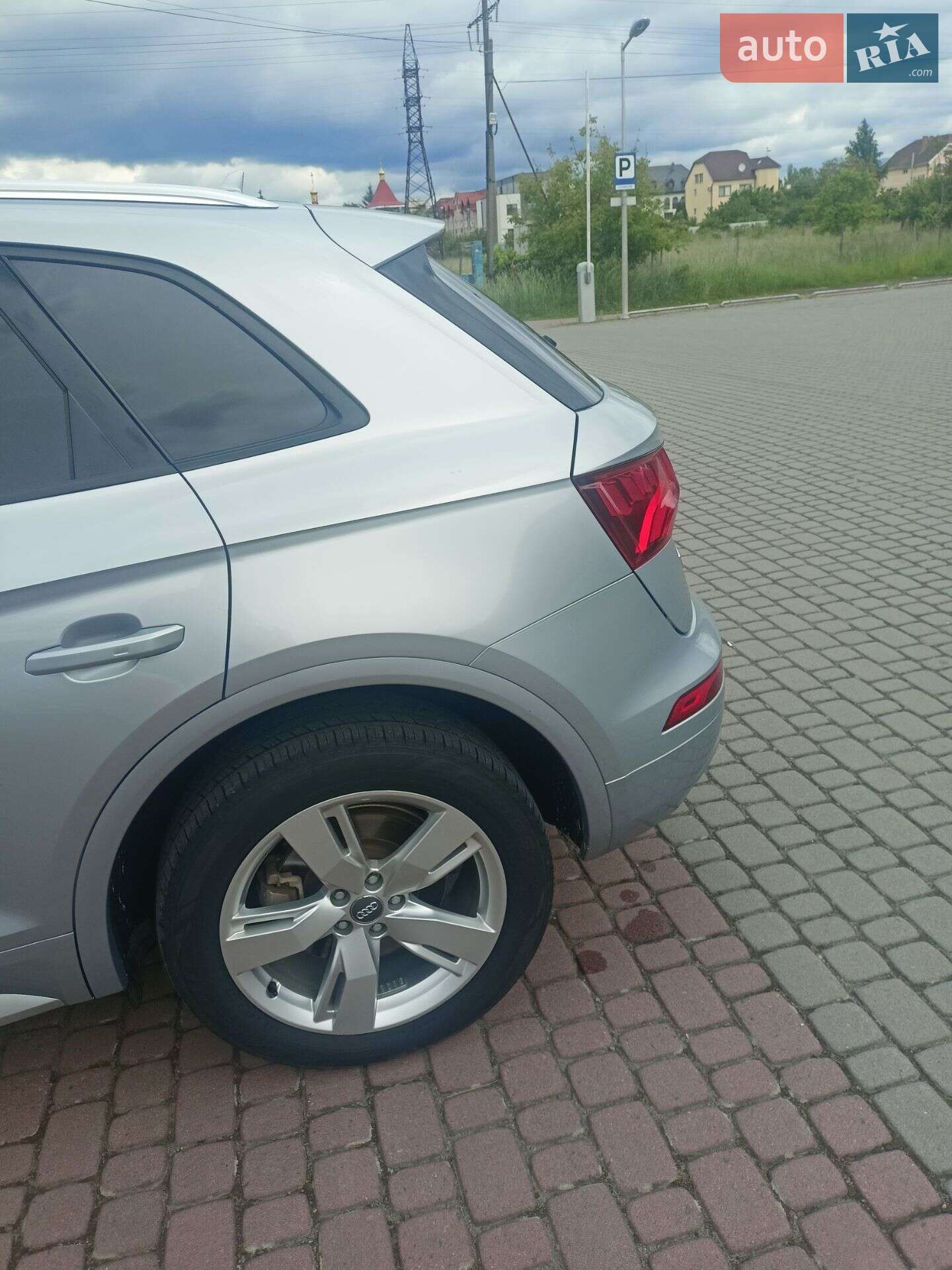 Audi Q5 2018 VIN WA1ANAFY8J2196357 фото оголошення 29 з 73
