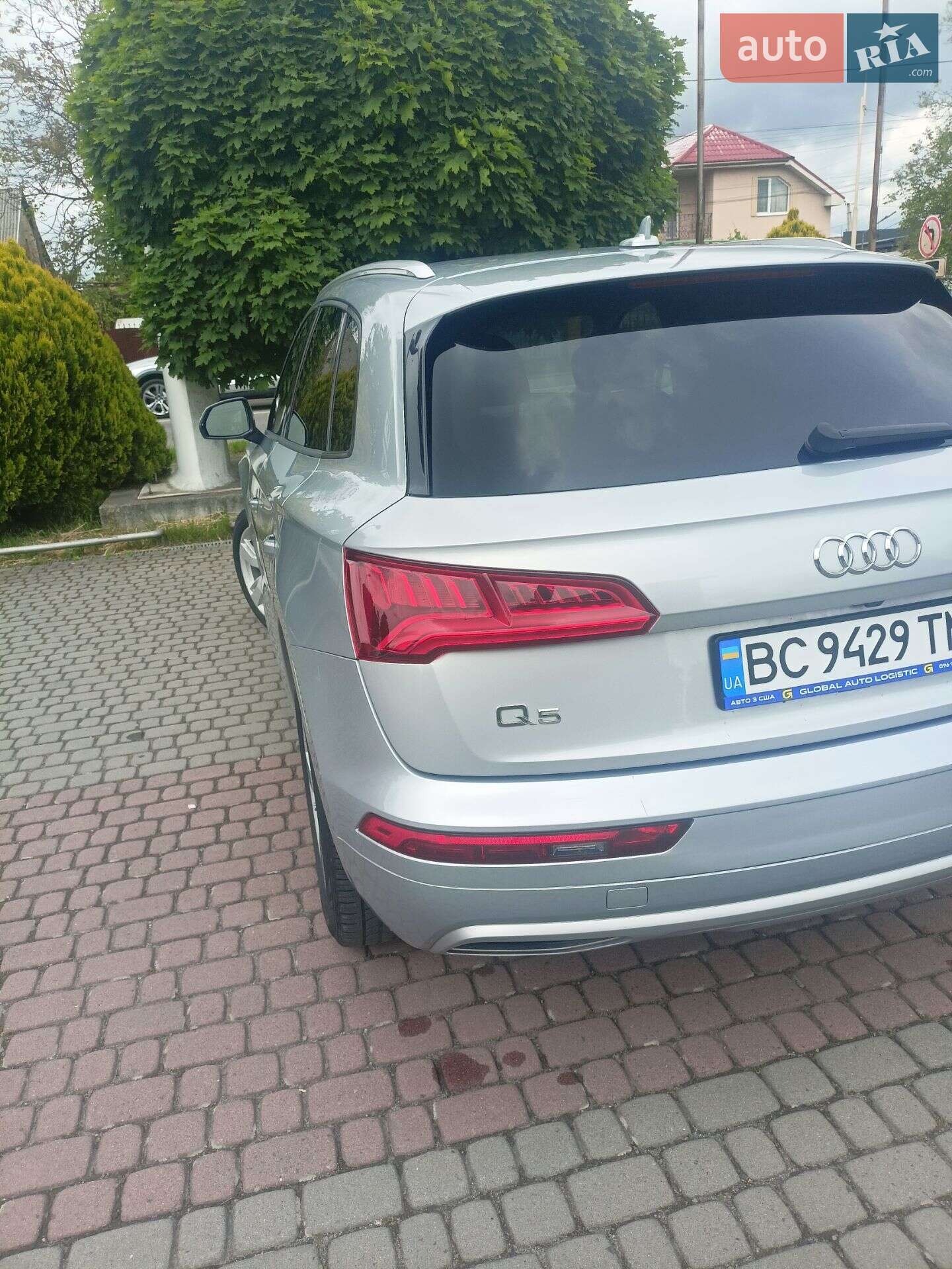 Audi Q5 2018 VIN WA1ANAFY8J2196357 фото оголошення 33 з 73