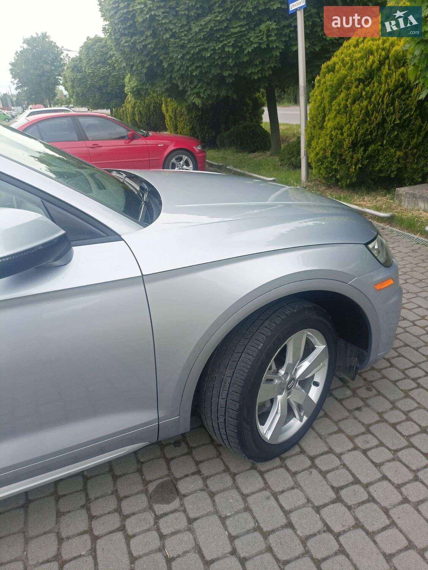Audi Q5 2018 VIN WA1ANAFY8J2196357 фото оголошення 41 з 73