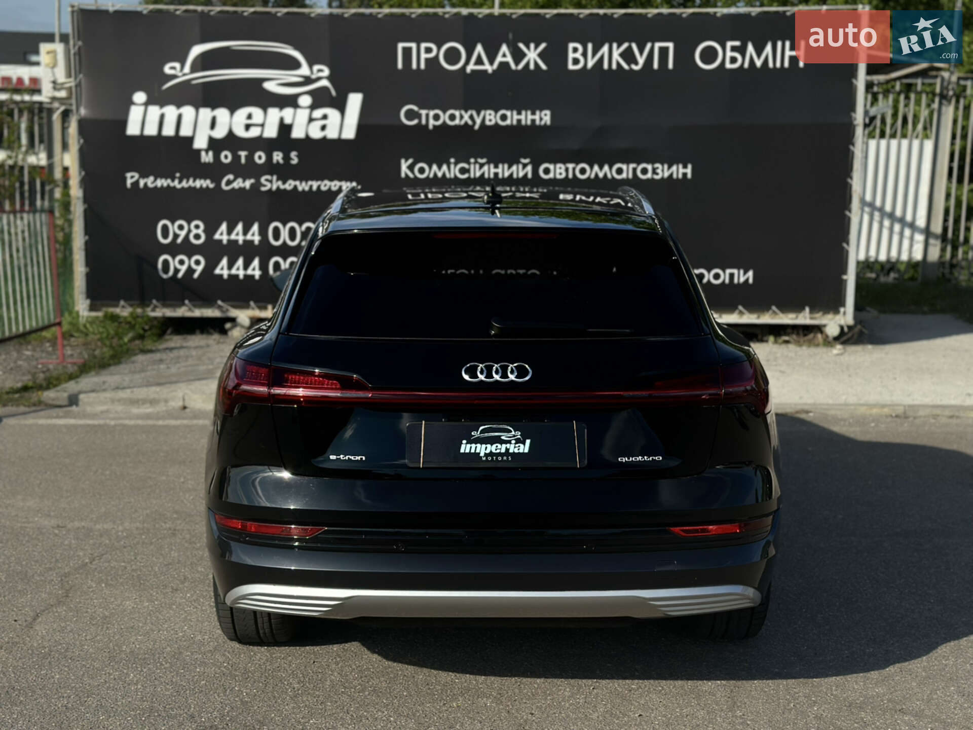 Audi e-tron 2019 VIN WA1VAAGEXKB005783 фото оголошення 3 з 20