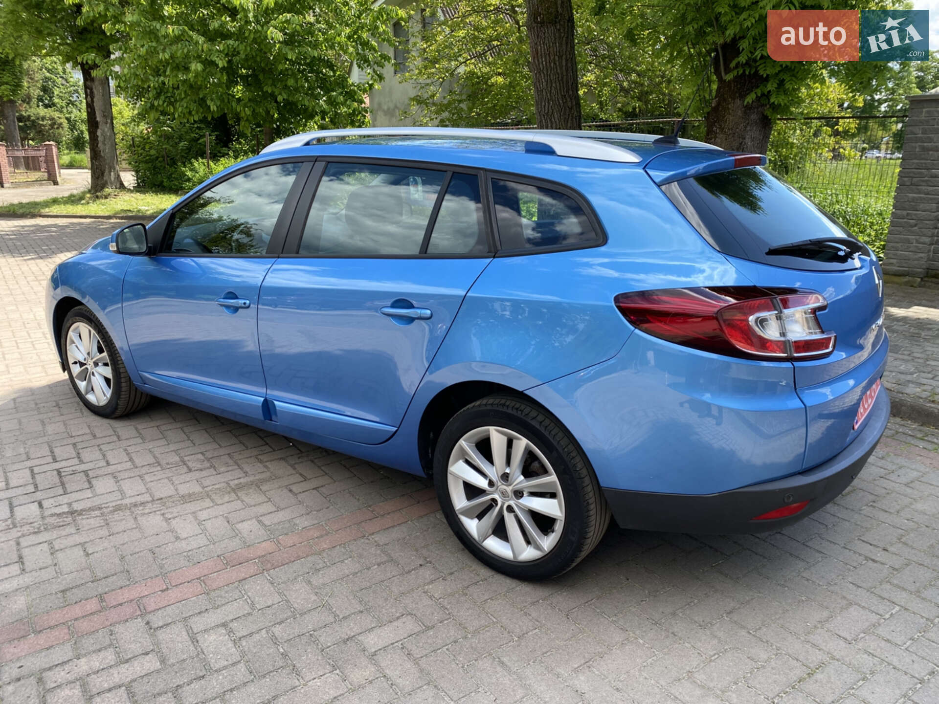 Renault Megane 2012 VIN VF1KZ140647809628 фото оголошення 2 з 16