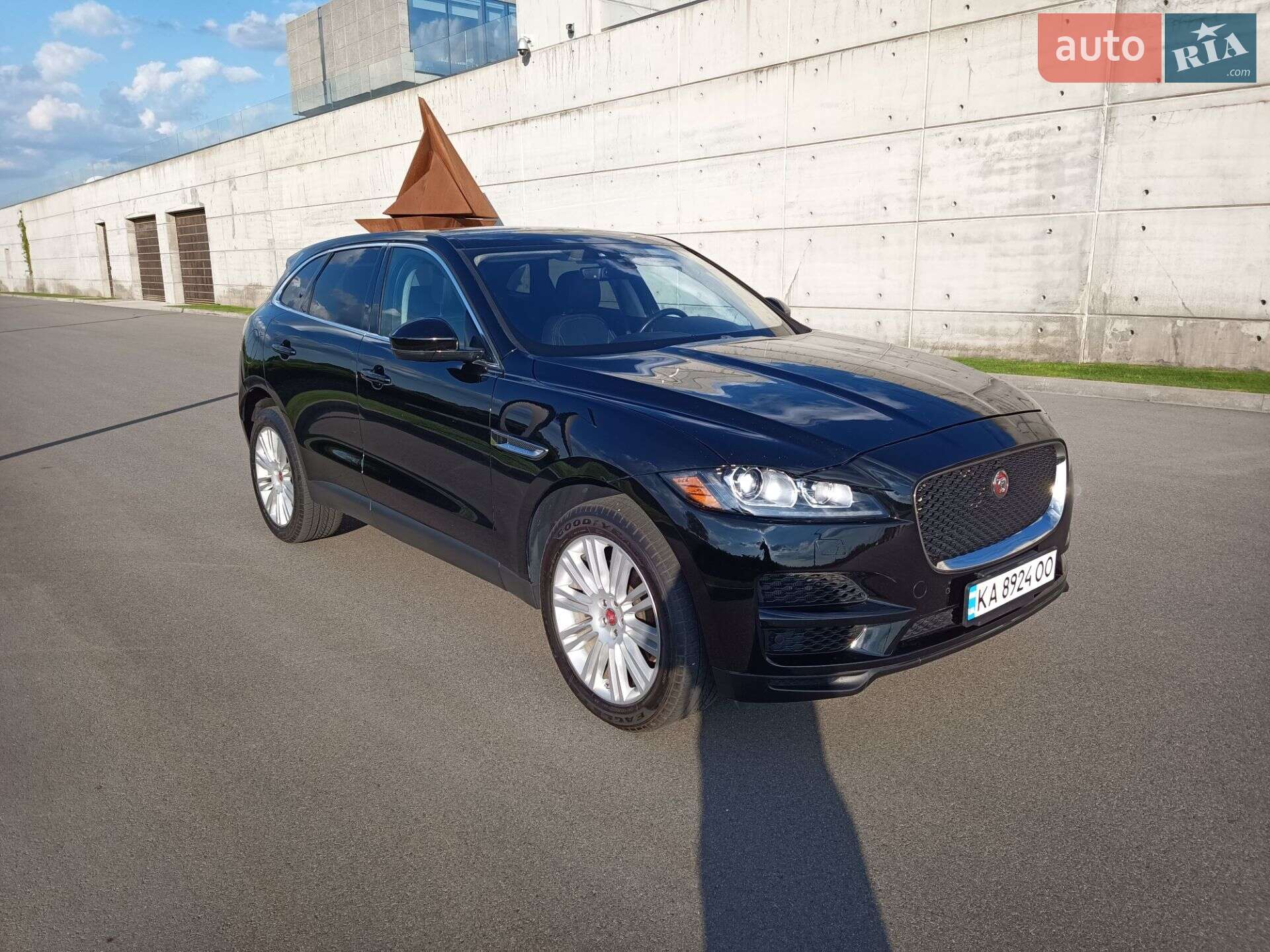 Jaguar F-Pace 2019 VIN SADCK2GX3LA635626 фото оголошення 5 з 68