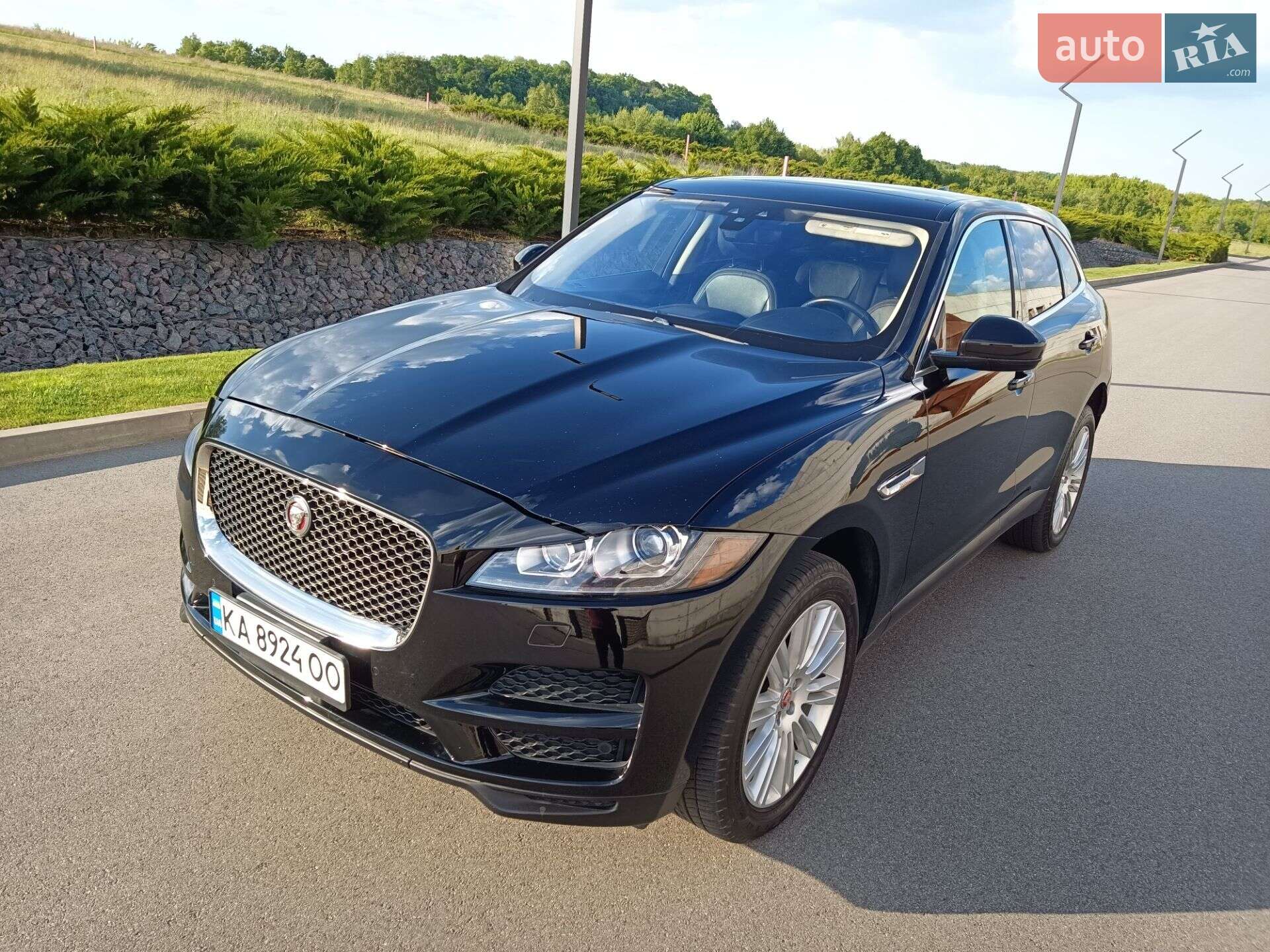 Jaguar F-Pace 2019 VIN SADCK2GX3LA635626 фото оголошення 10 з 68