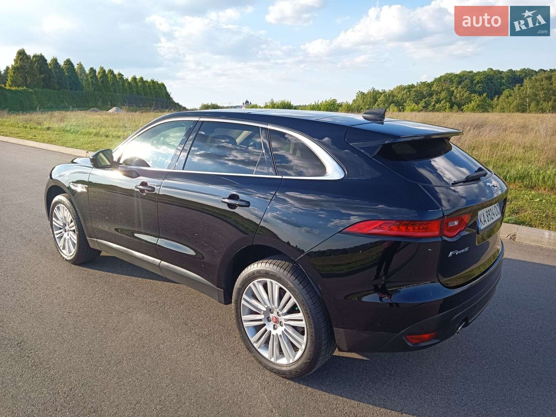 Jaguar F-Pace 2019 VIN SADCK2GX3LA635626 фото оголошення 17 з 68