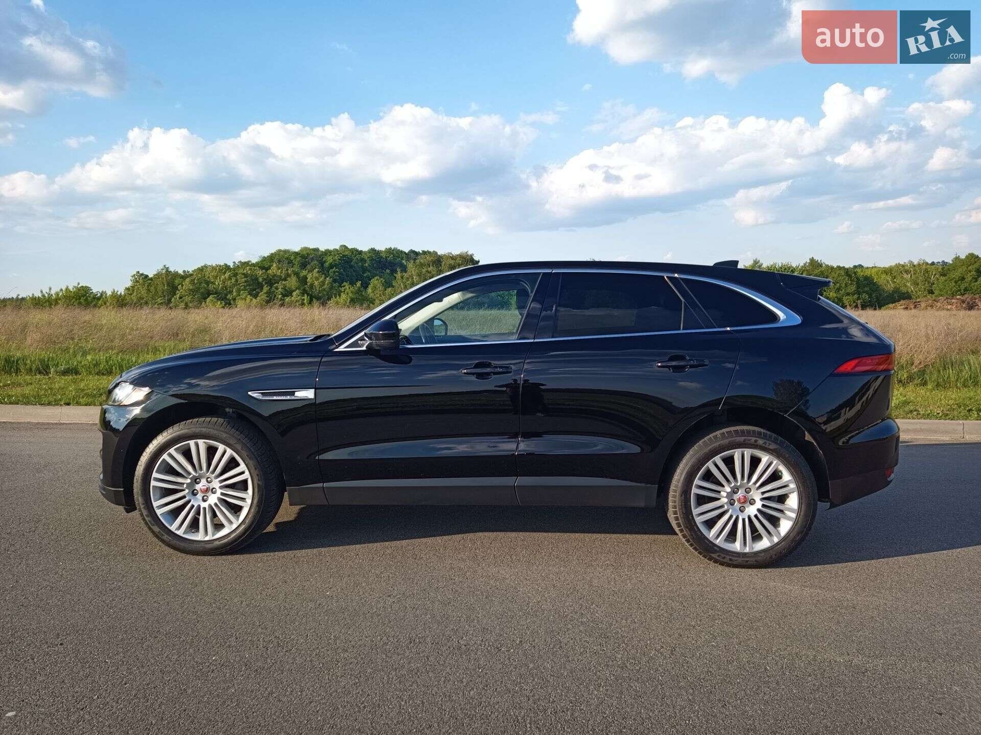 Jaguar F-Pace 2019 VIN SADCK2GX3LA635626 фото оголошення 26 з 68
