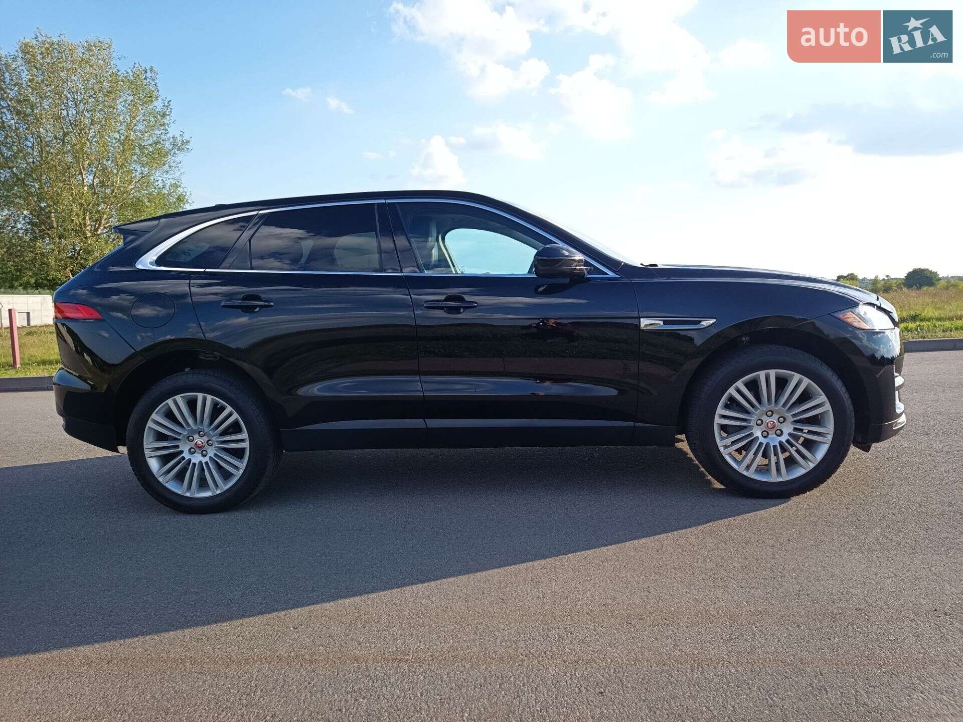 Jaguar F-Pace 2019 VIN SADCK2GX3LA635626 фото оголошення 28 з 68