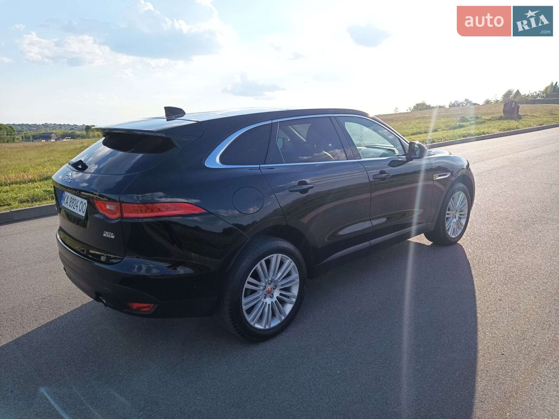 Jaguar F-Pace 2019 VIN SADCK2GX3LA635626 фото оголошення 29 з 68