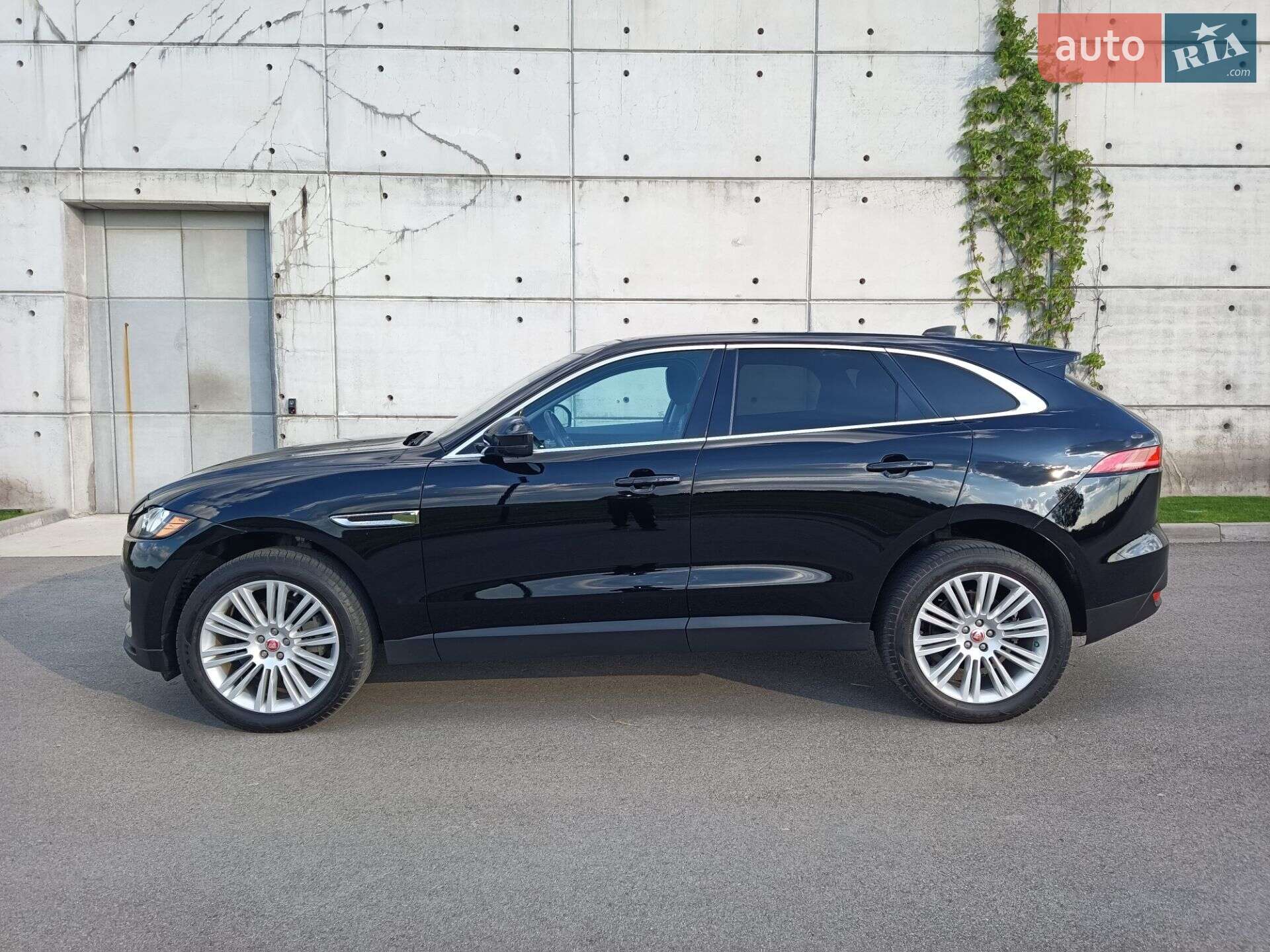 Jaguar F-Pace 2019 VIN SADCK2GX3LA635626 фото оголошення 42 з 68