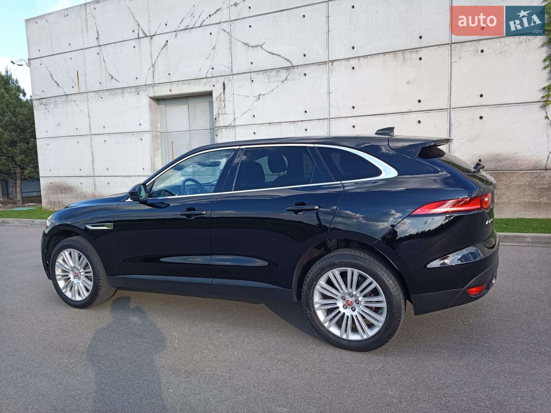 Jaguar F-Pace 2019 VIN SADCK2GX3LA635626 фото оголошення 44 з 68