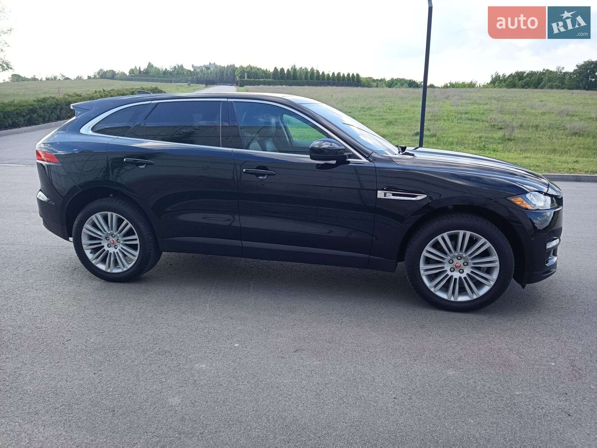 Jaguar F-Pace 2019 VIN SADCK2GX3LA635626 фото оголошення 53 з 68