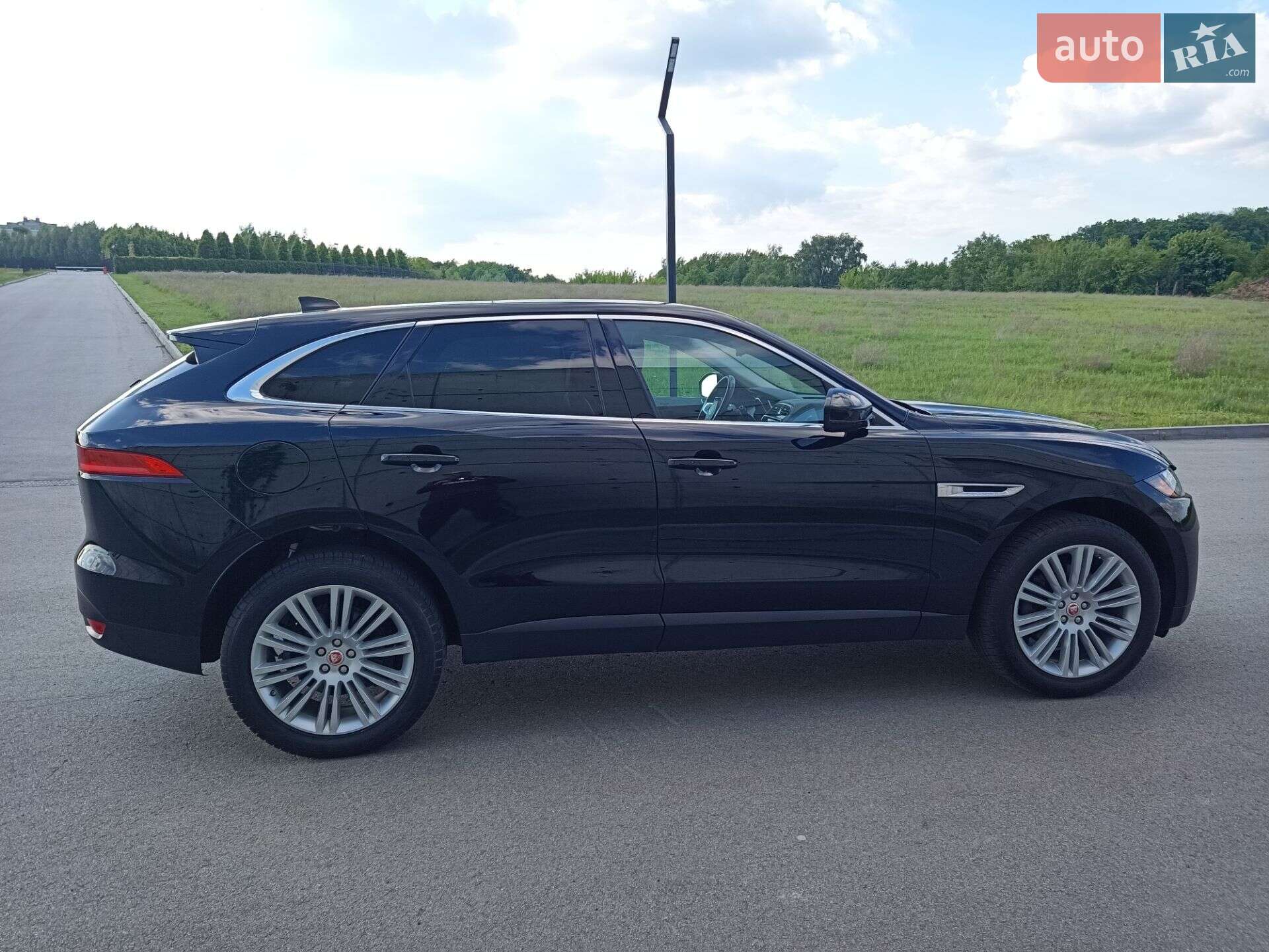 Jaguar F-Pace 2019 VIN SADCK2GX3LA635626 фото оголошення 55 з 68