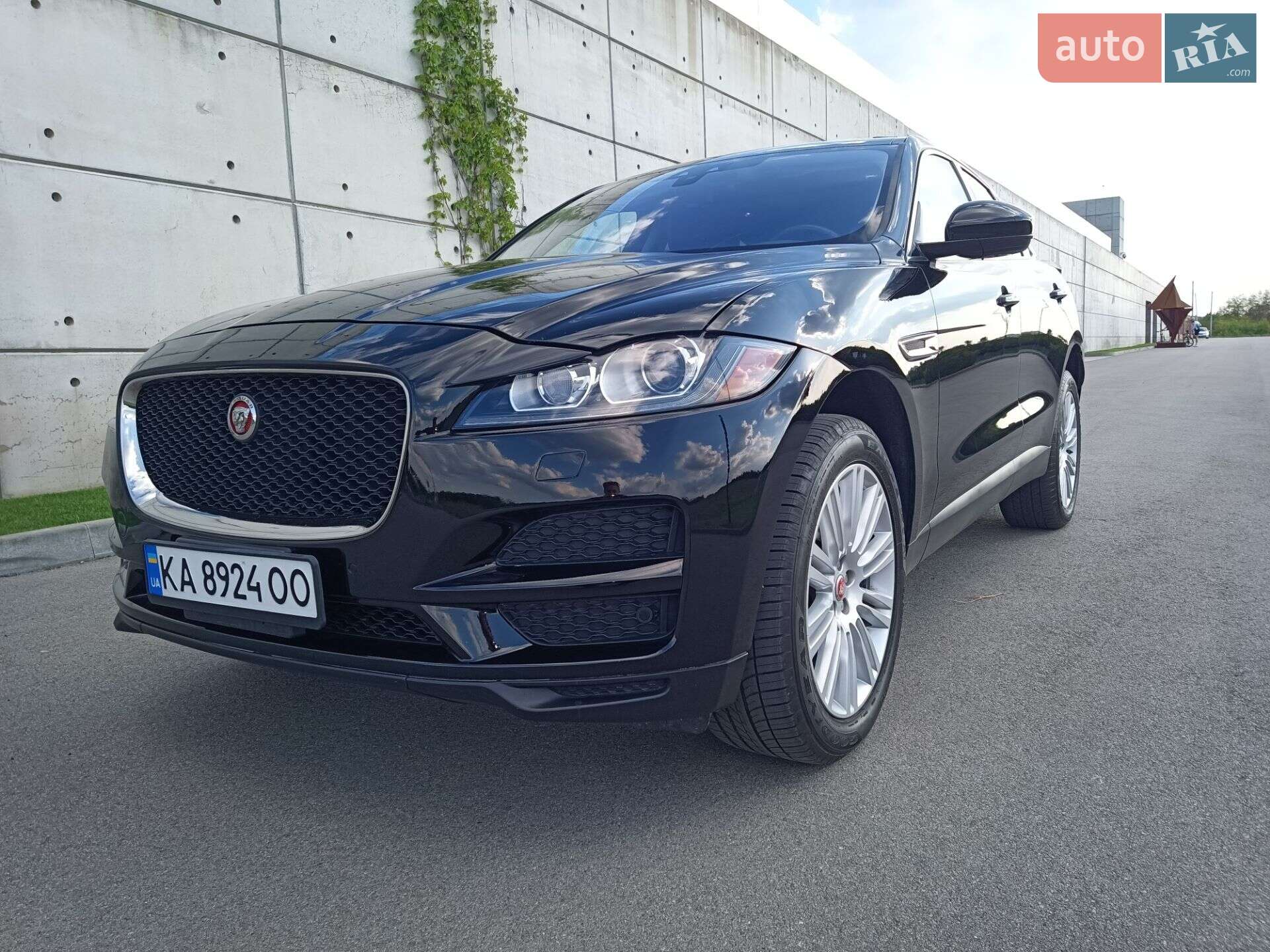 Jaguar F-Pace 2019 VIN SADCK2GX3LA635626 фото оголошення 63 з 68