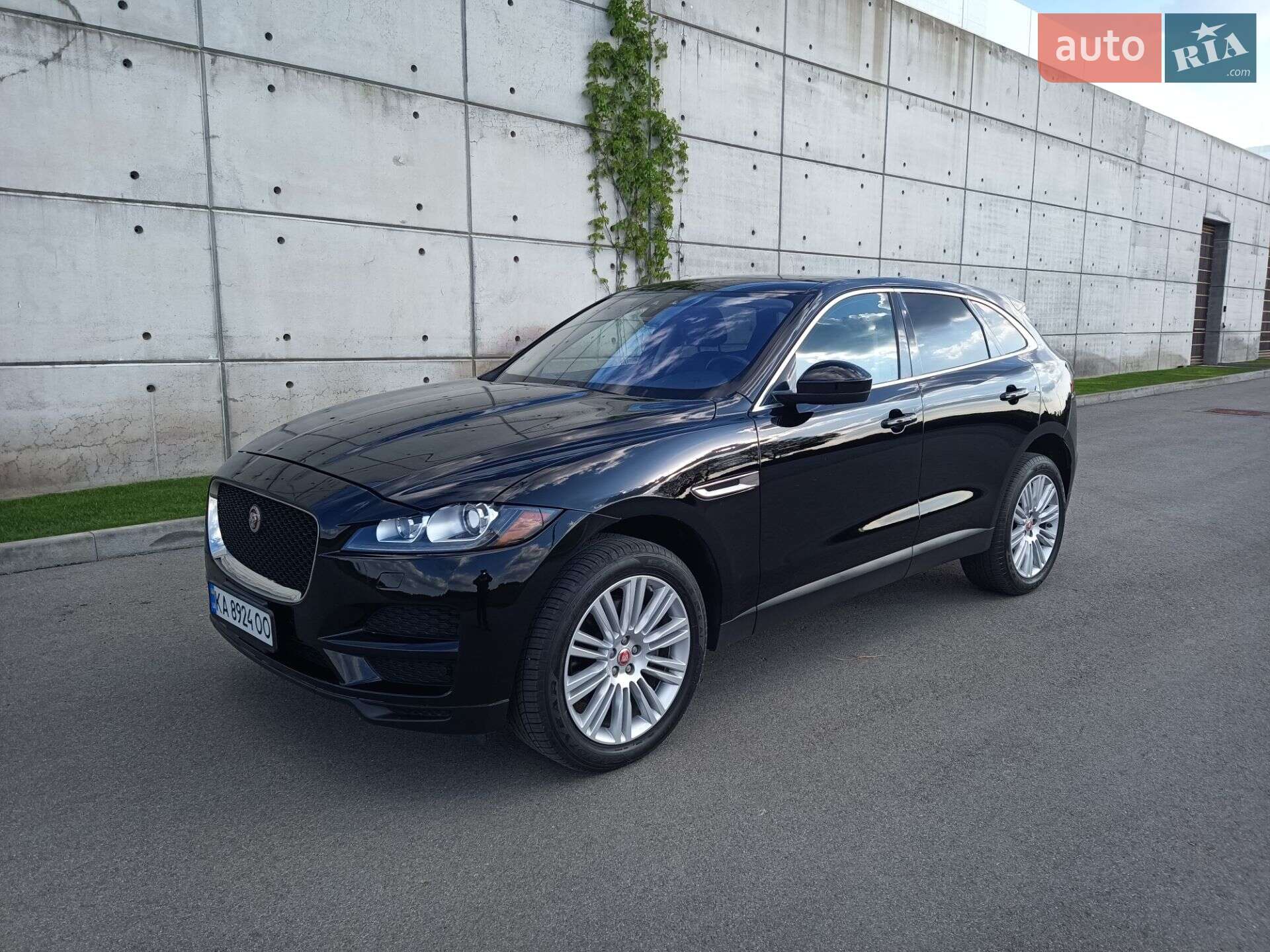 Jaguar F-Pace 2019 VIN SADCK2GX3LA635626 фото оголошення 66 з 68