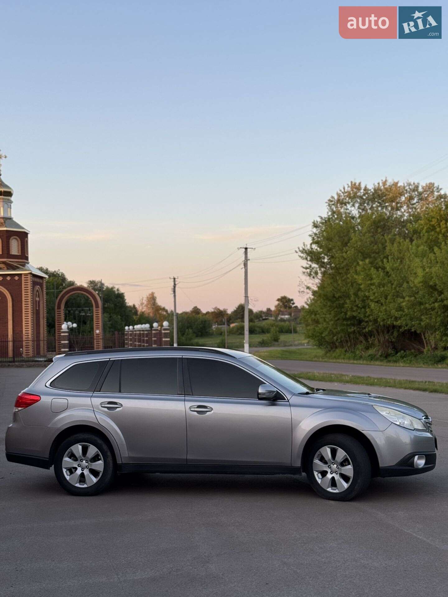 Subaru Outback 2010 VIN JF1BRDLZ4AG033246 фото оголошення 10 з 13