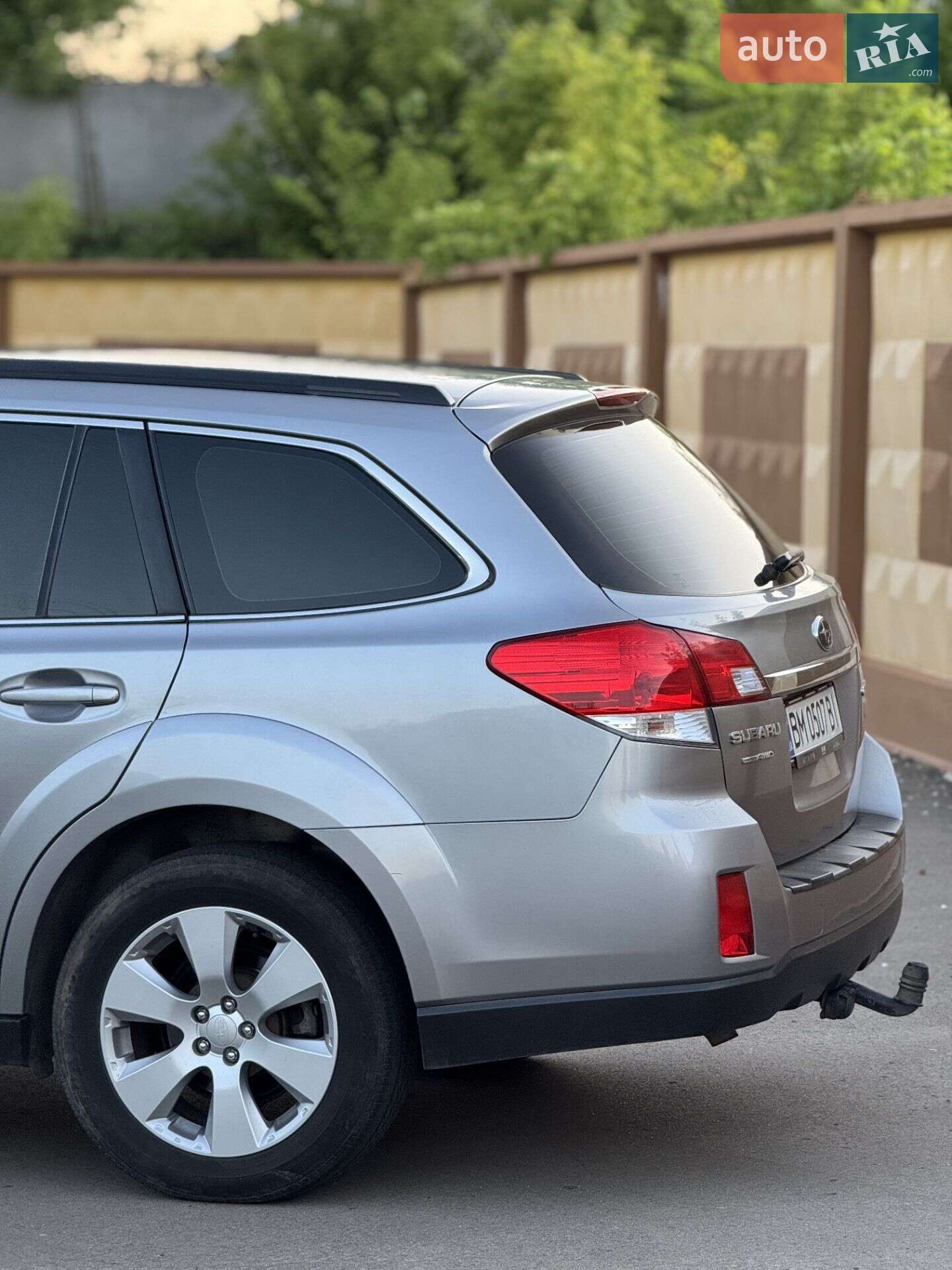 Subaru Outback 2010 VIN JF1BRDLZ4AG033246 фото оголошення 11 з 13