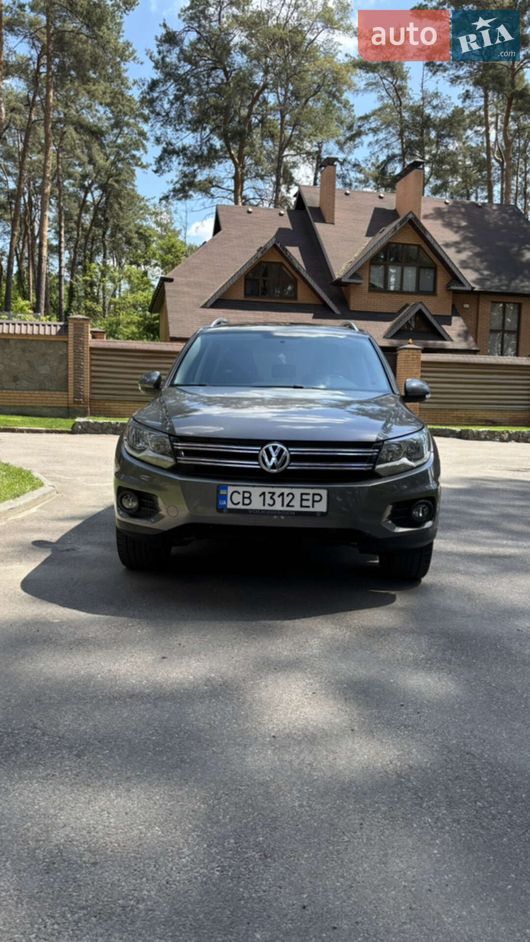 Volkswagen Tiguan 2012 VIN WVGAV7AX2CW006275 фото оголошення 2 з 17