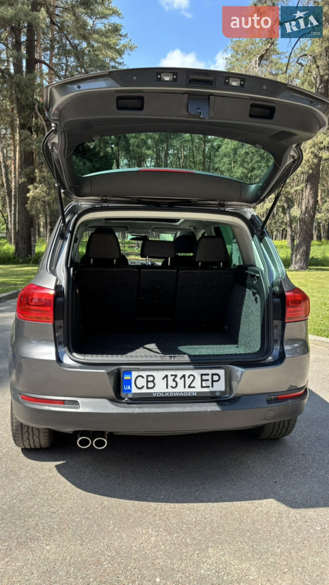 Volkswagen Tiguan 2012 VIN WVGAV7AX2CW006275 фото оголошення 8 з 17
