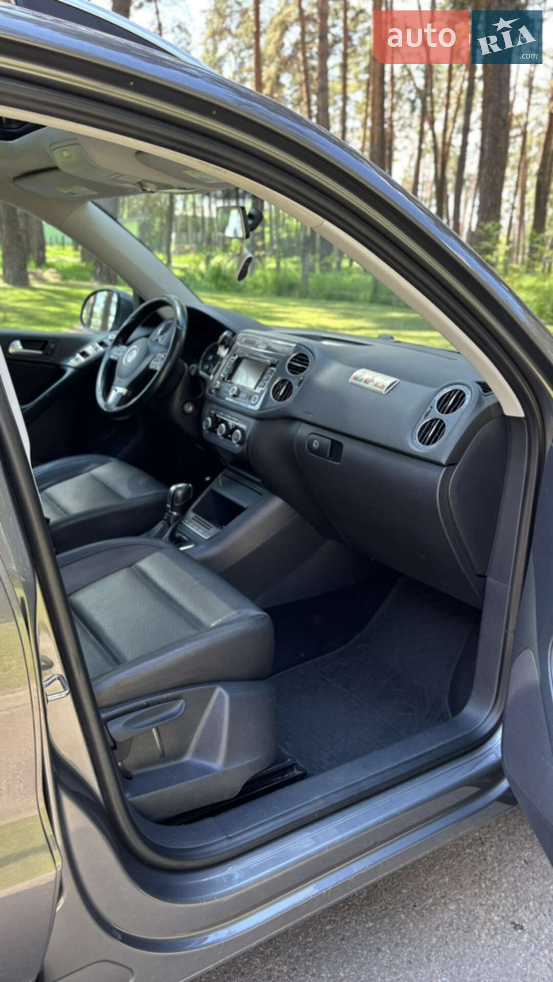 Volkswagen Tiguan 2012 VIN WVGAV7AX2CW006275 фото оголошення 11 з 17