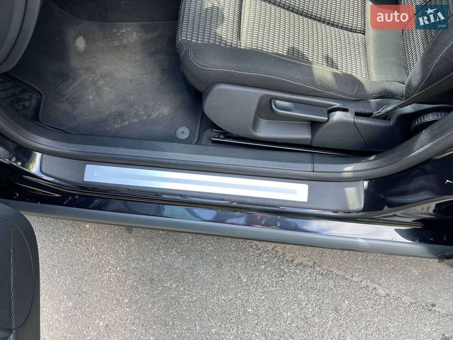 SEAT Exeo 2012 VIN VSSZZZ3RZCR015577 фото оголошення 23 з 36