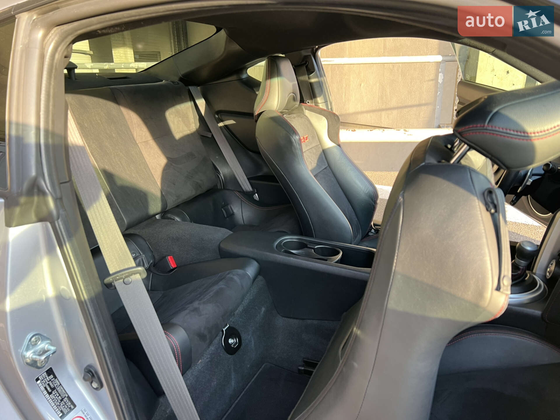 Subaru BRZ 2019 VIN JF1ZCAC12K8601025 фото оголошення 12 з 20