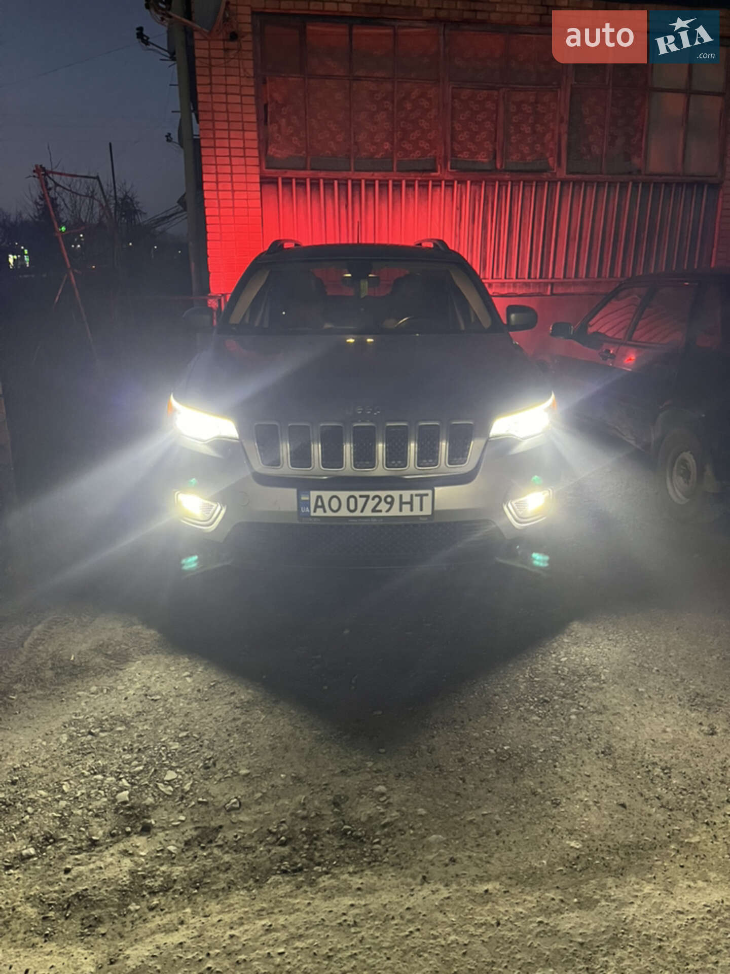 Jeep Cherokee 2019 VIN 1C4PJMLB0KD104290 фото оголошення 35 з 35