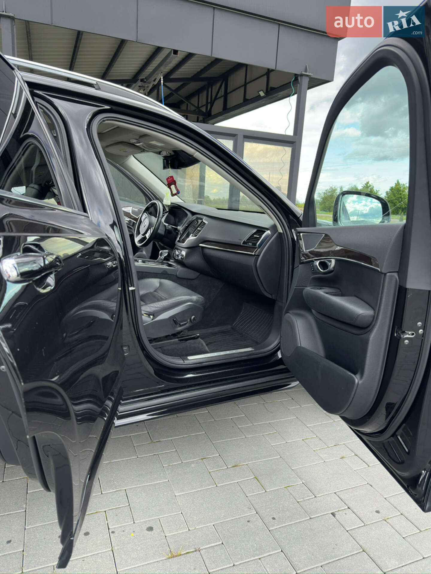 Volvo Xc90 2016 VIN YV4A22PK9G1067604 фото оголошення 18 з 51