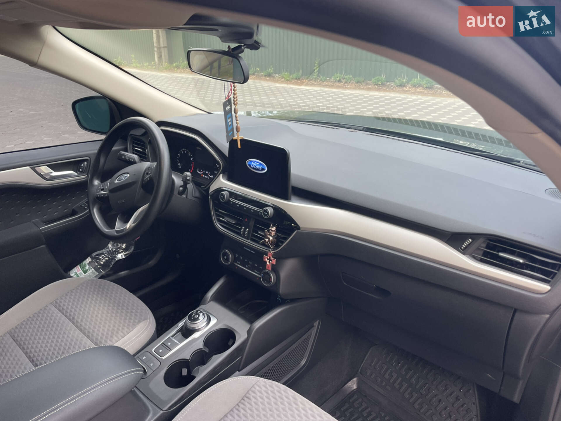 Ford Escape 2020 VIN 1FMCU9G68LUC51745 фото оголошення 11 з 14
