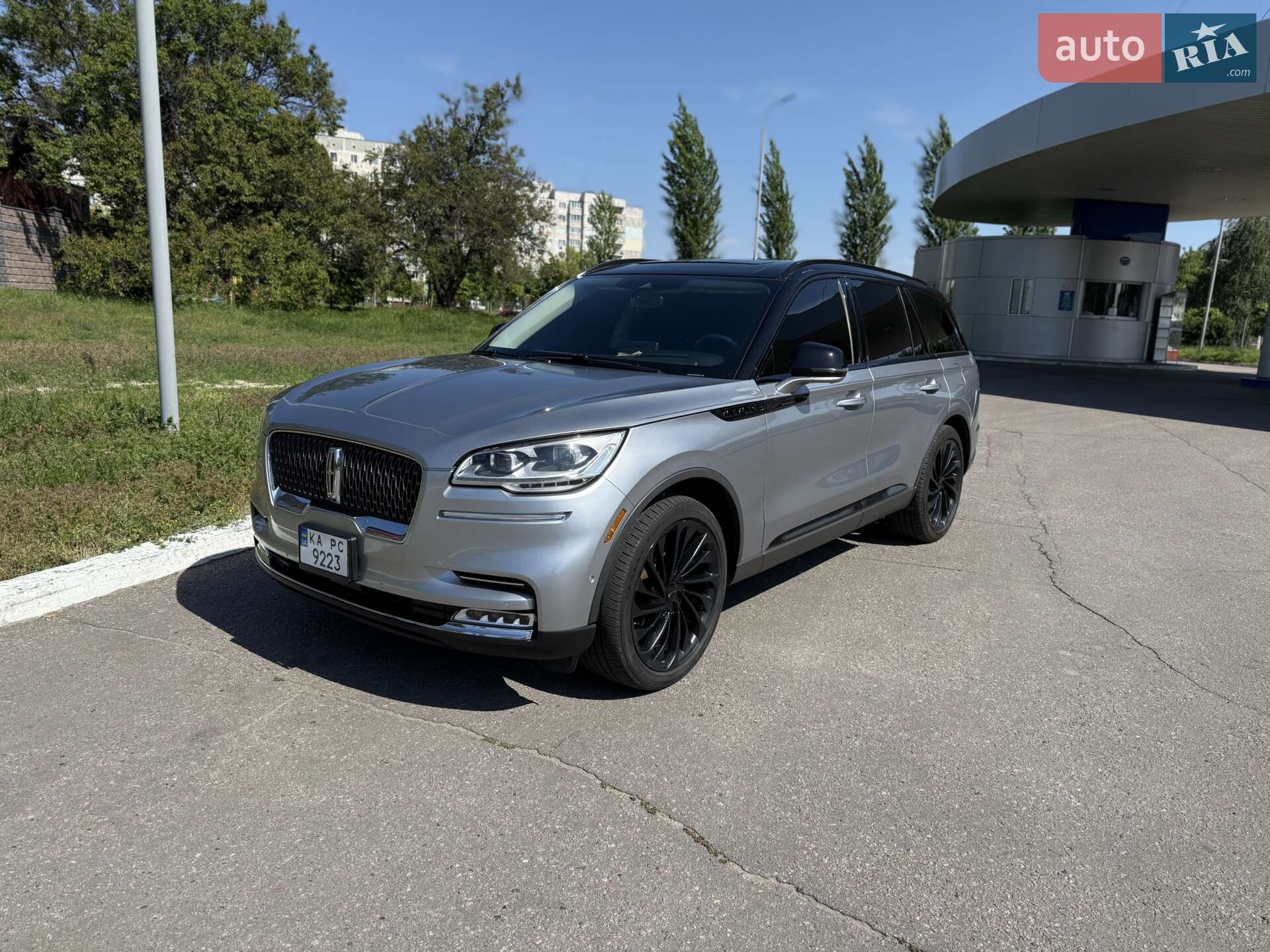 Lincoln Aviator 2020 VIN 5LM5J7XC3LGL26309 фото оголошення 6 з 23